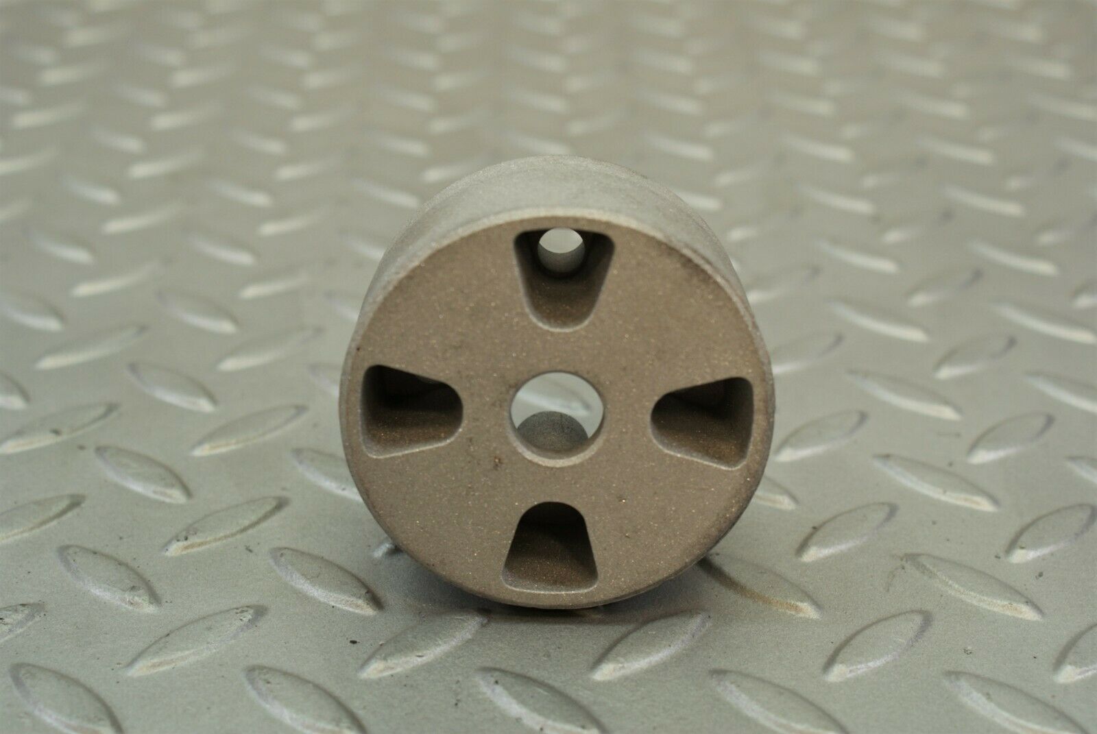 3074 Mercedes-Benz W115 220D Water Pump Spacer 1152050126