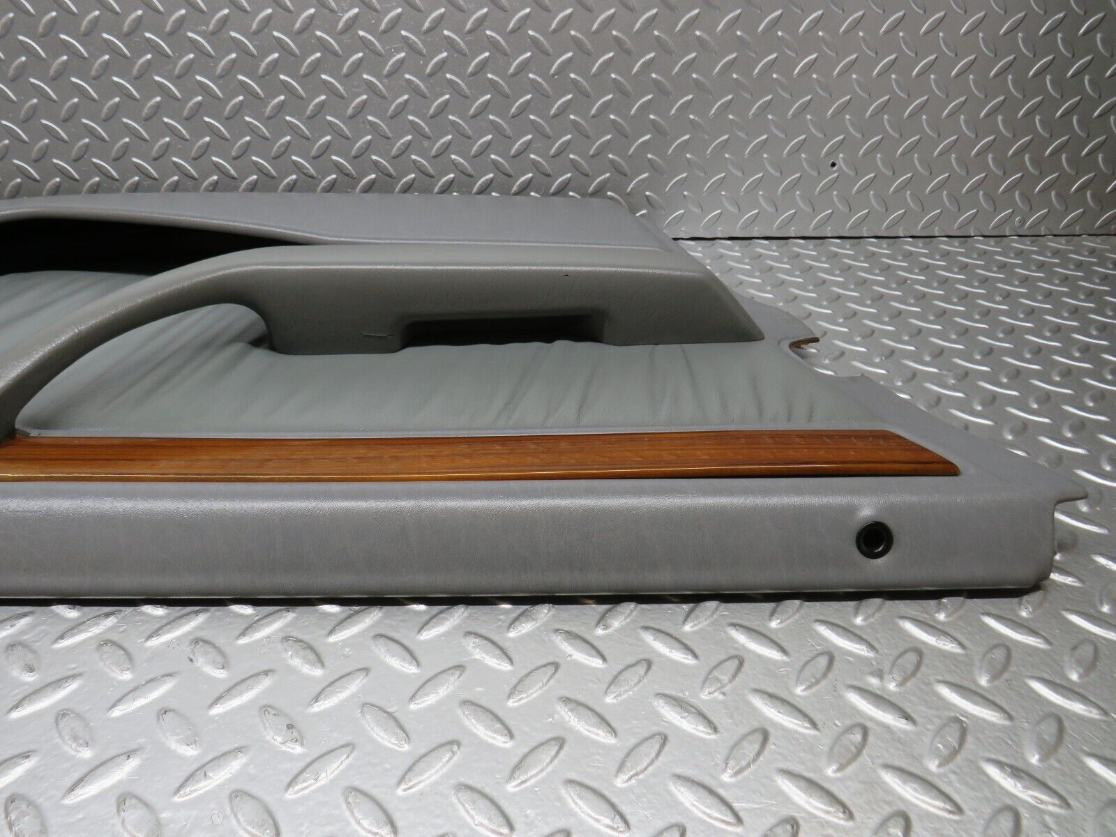 31179 Mercedes-Benz S124 220TE Wagon Front Left Door Card Grey