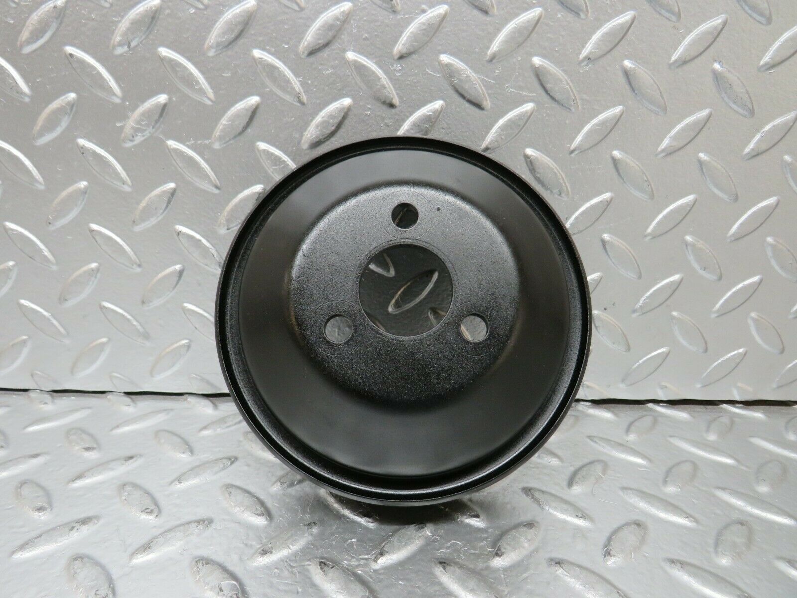 24341 Mercedes-Benz S124 220TE Wagon Power Steering Pump Pulley 1112300015