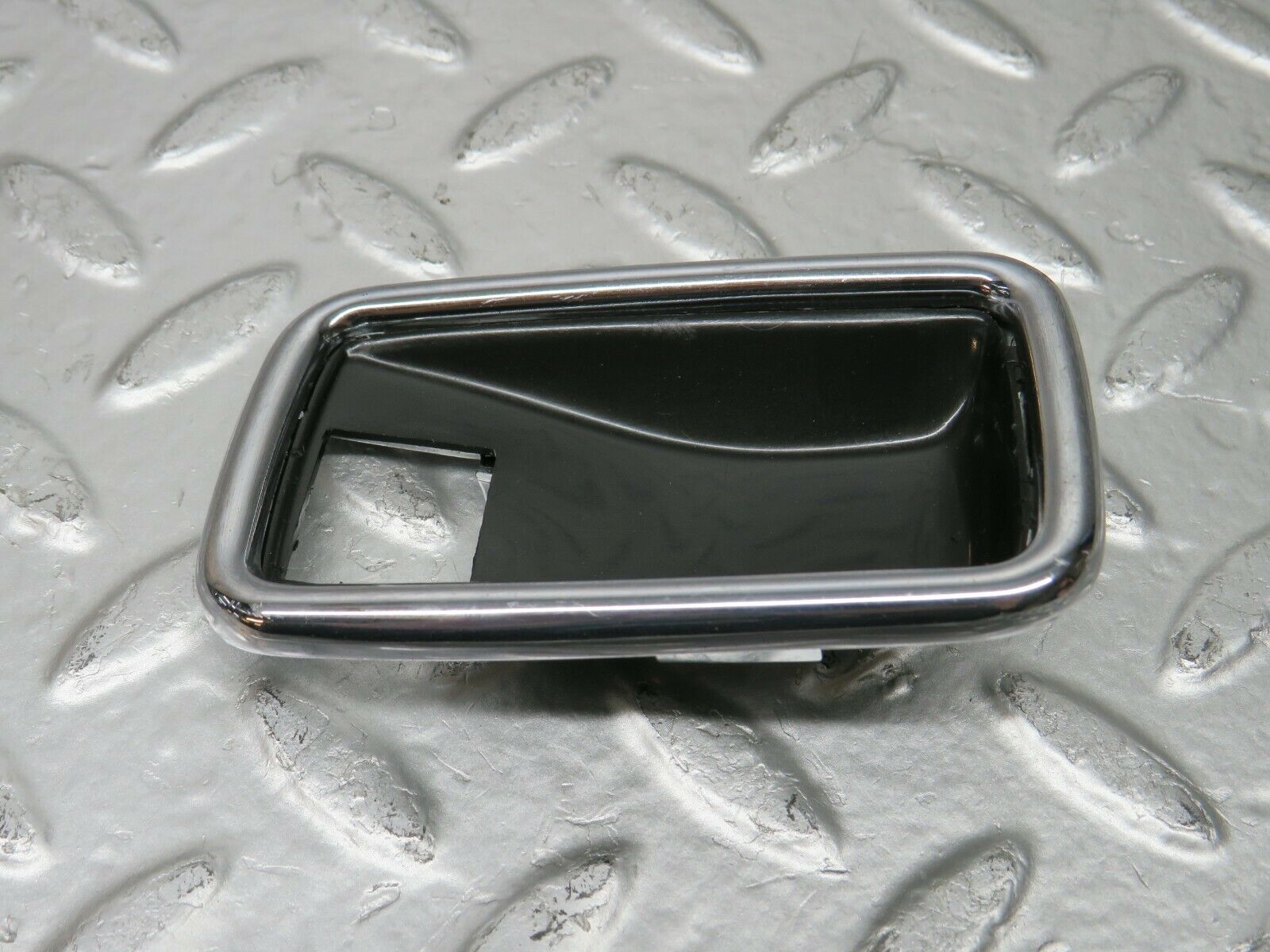 24480 Mercedes-Benz W108 Chrome Frame For Door Opener Left 1087660511