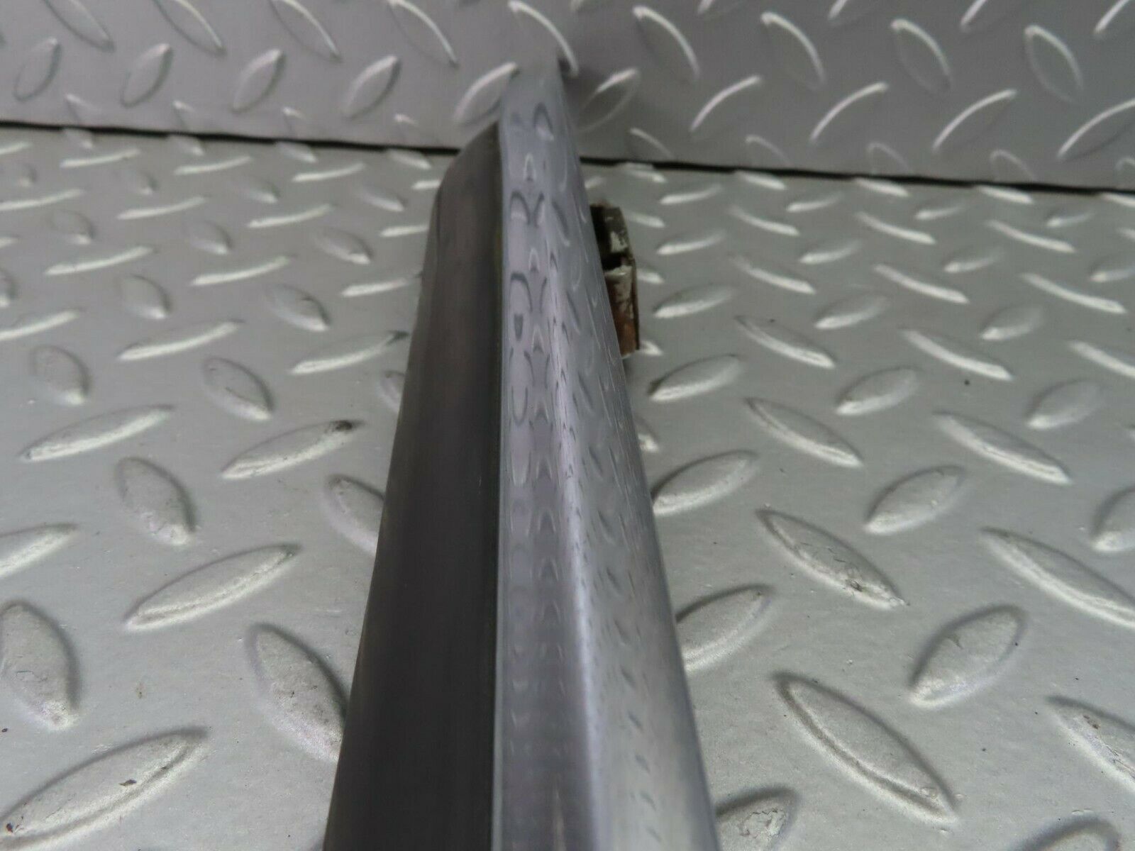 7389 Mercedes-Benz W116 450SE Rear Left Upper Bumper Chrome