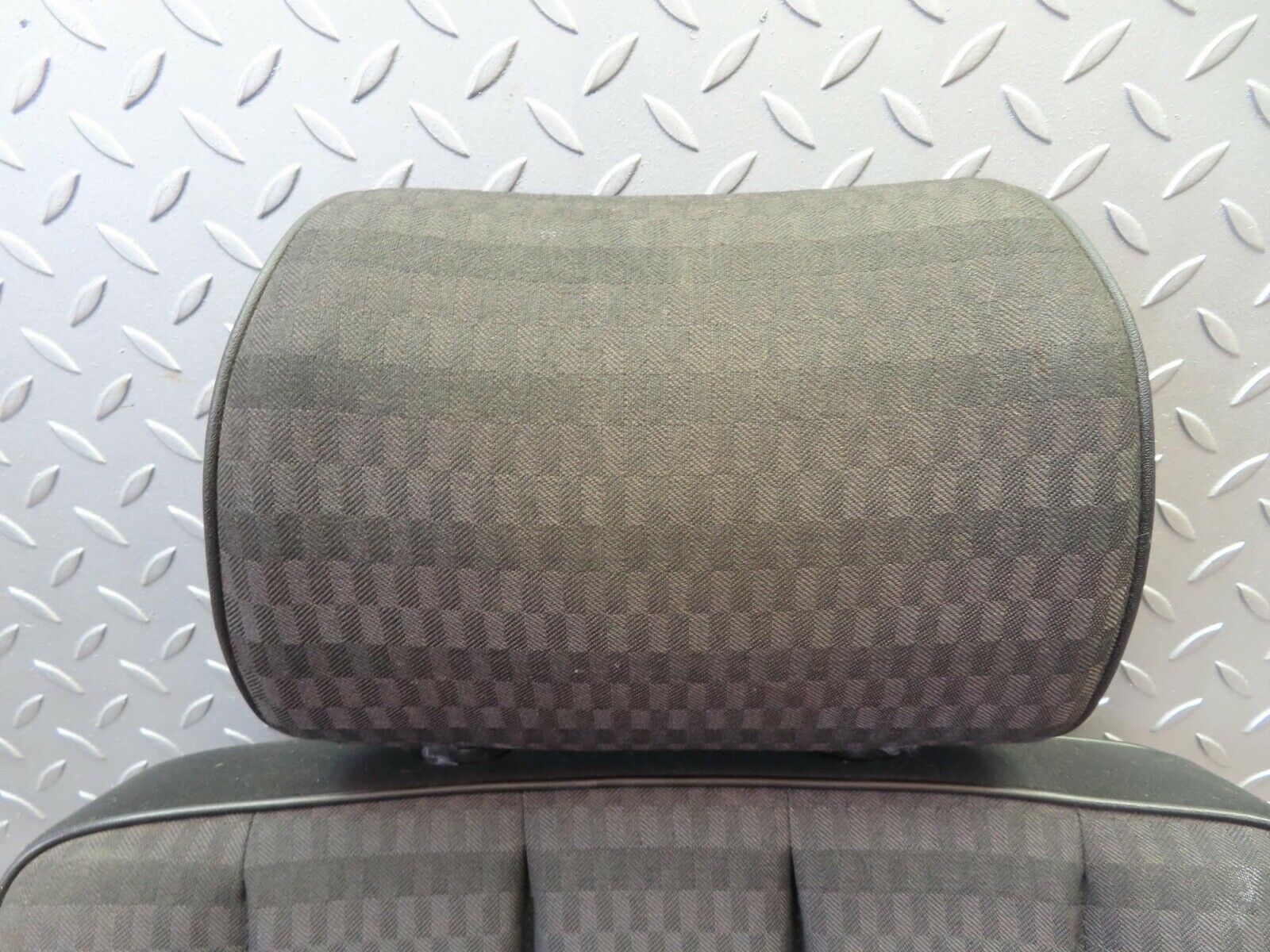 14793 Mercedes-Benz W201 190E Front Right Driver Seat