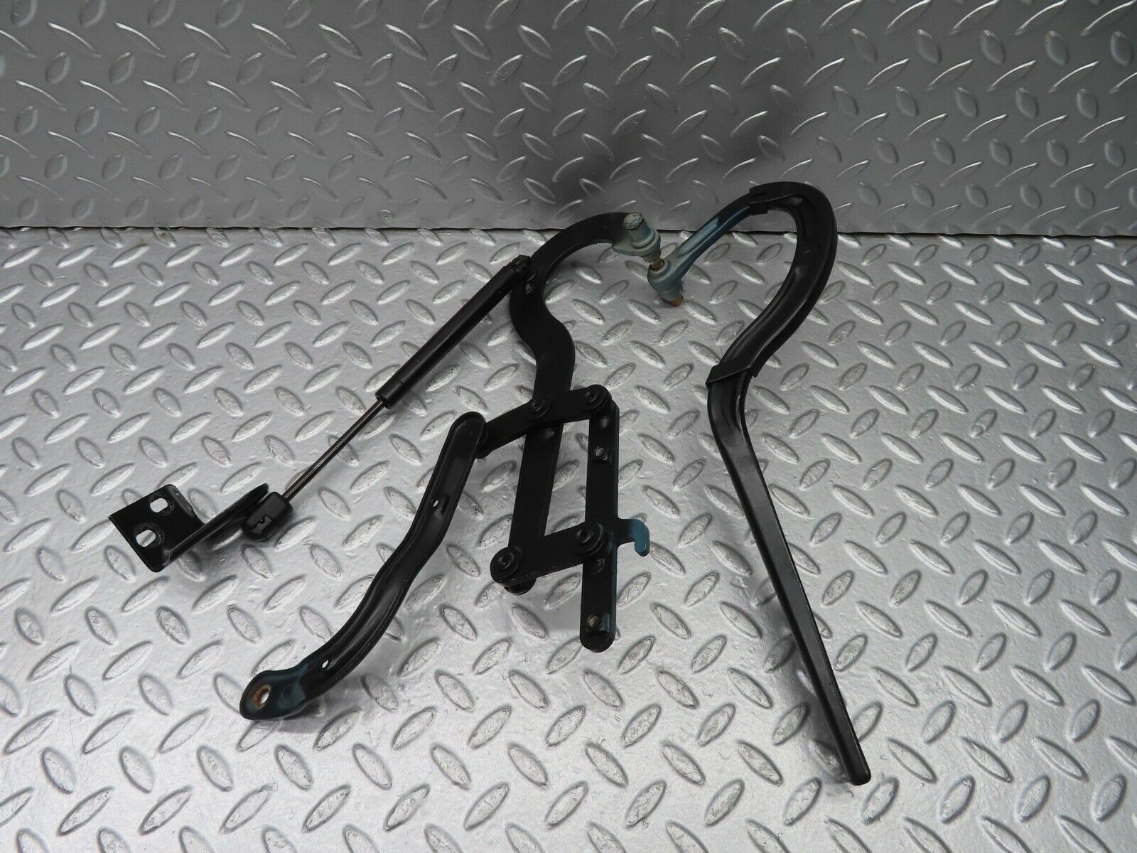 19989 Mercedes-Benz R129 300SL Coupe Trunk Boot Soft Top Hinge & Gas Strut Right Side