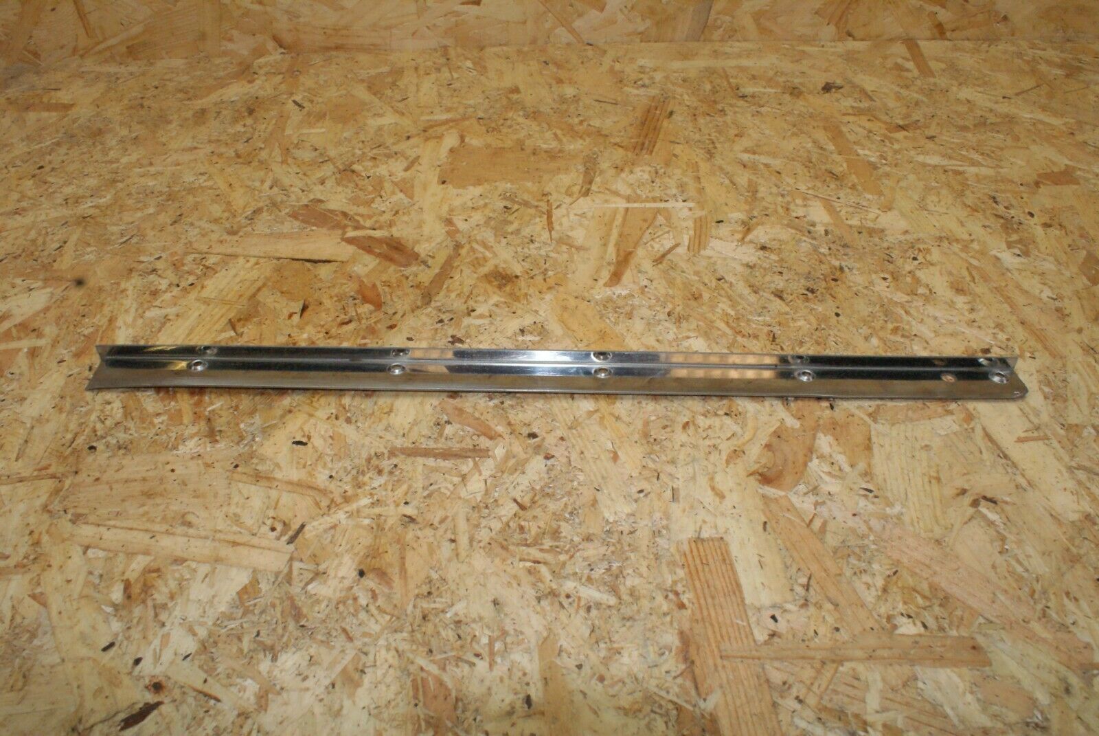 2374 Mercedes-Benz W123 280E Sunroof Sliding Guide Rail