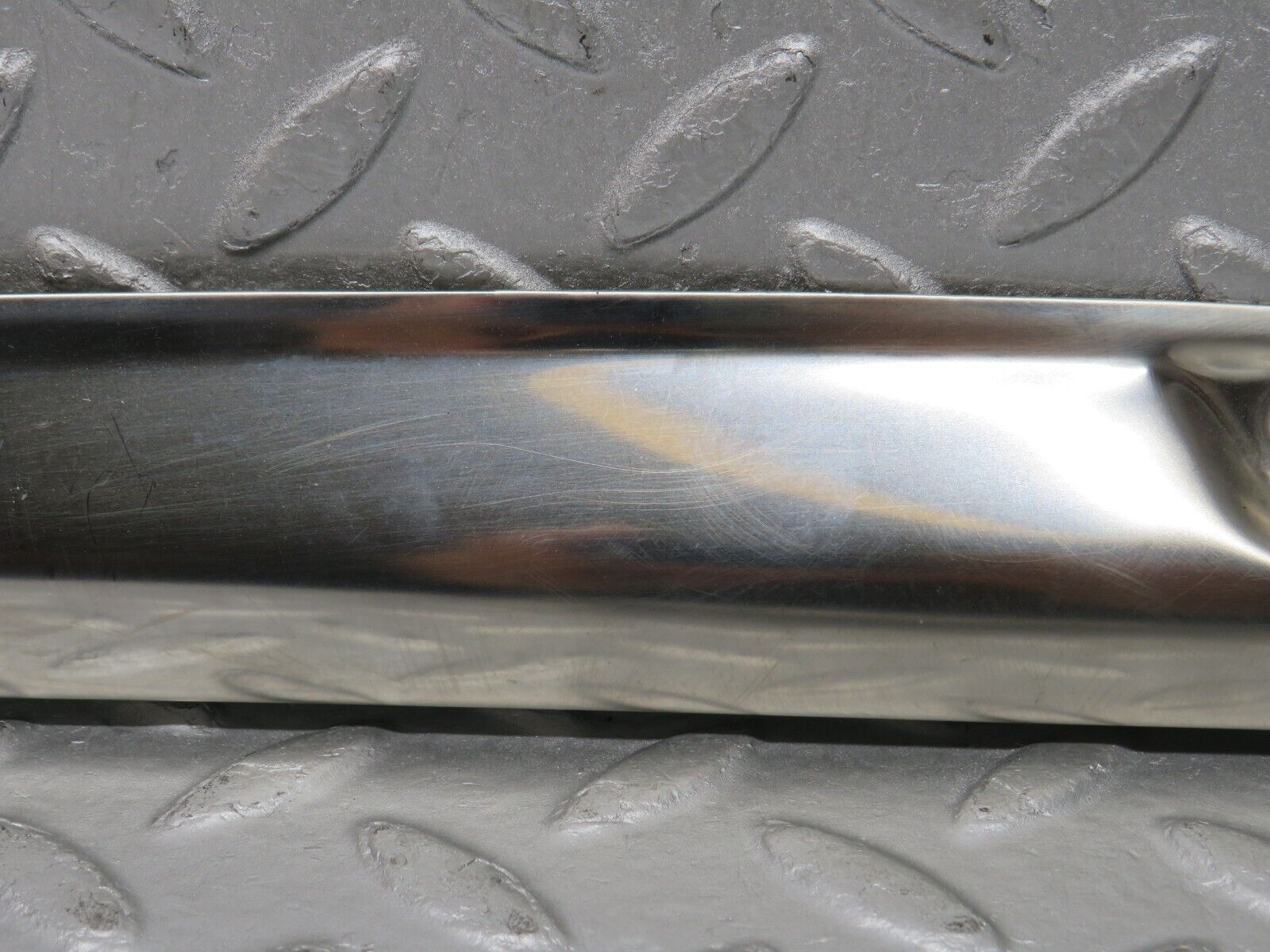 38594 Mercedes-Benz R129 280SL Coupe Folding Top Chrome Top Cover Trim Left