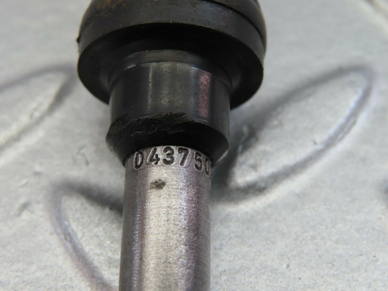 9800 Mercedes-Benz C123 280CE Coupe Fuel Injector Bosch 0437502010