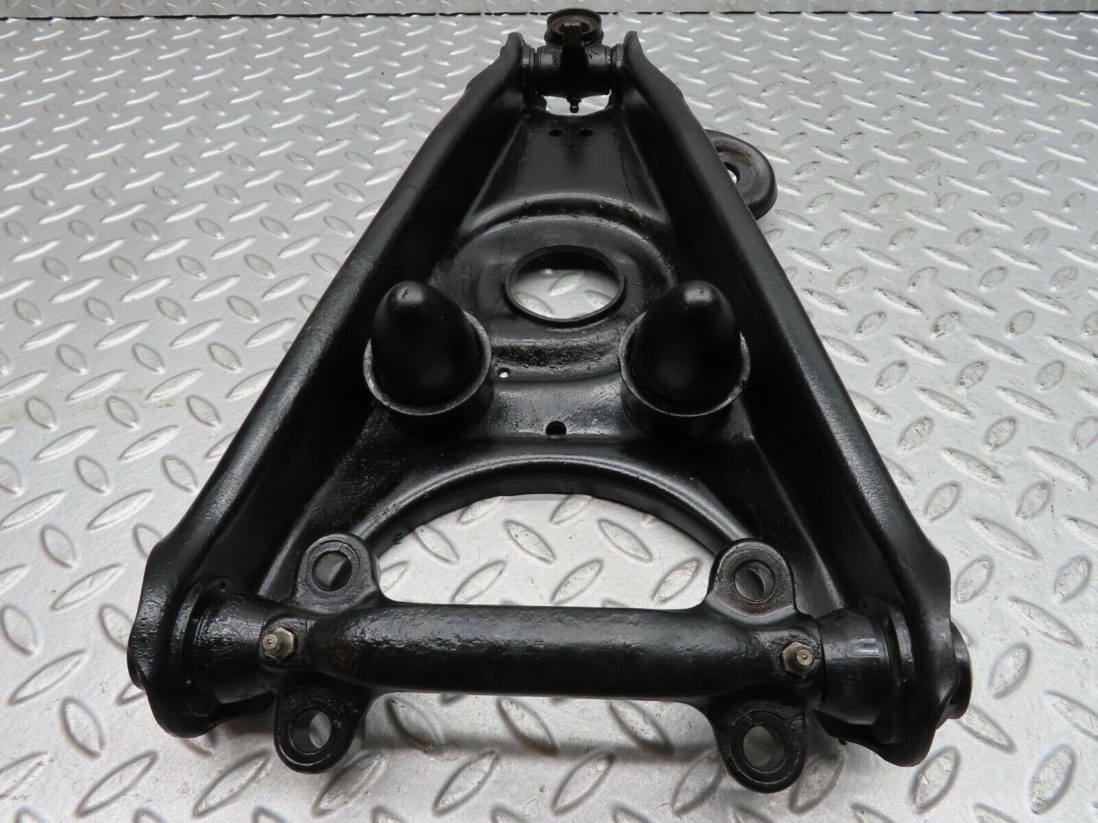 12585 Mercedes-Benz W108 280SE 3.5 Front Left Lower Control Arm