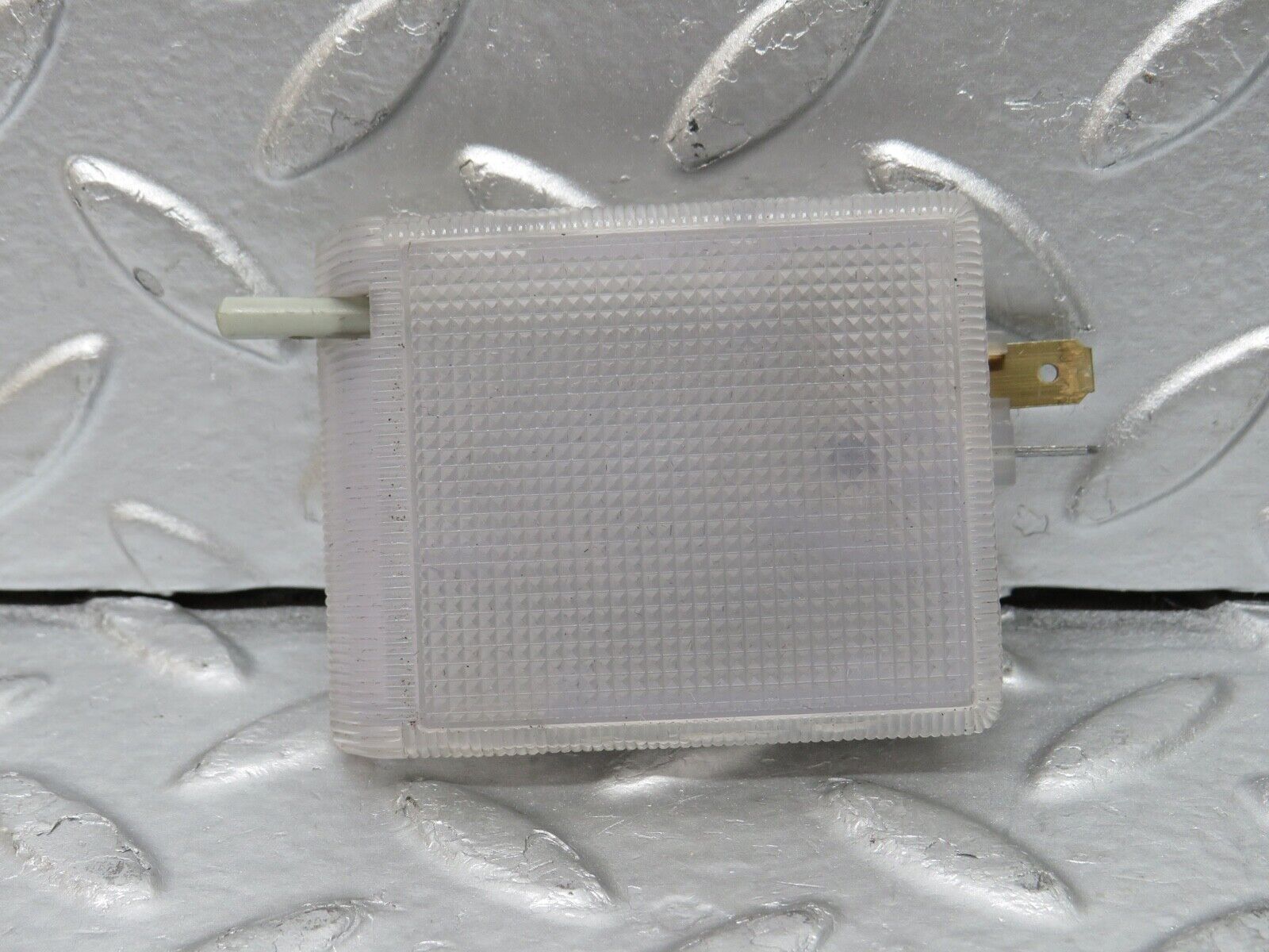 30495 Mercedes-Benz W124 230E Glove Box Light 1248200001