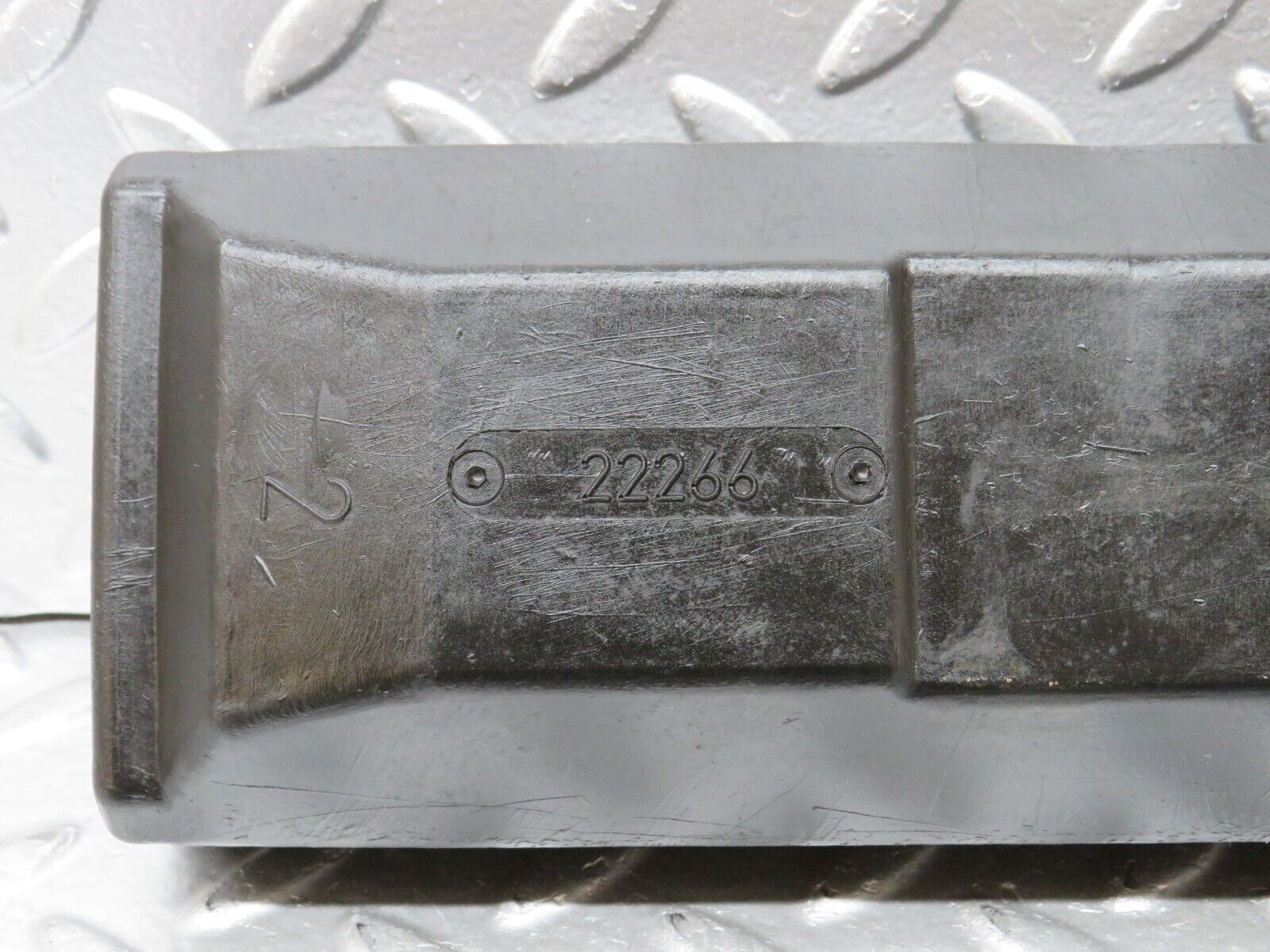 24699 Mercedes-Benz W140 S320 Climate Control Vacuum Valve Unit 2108000078