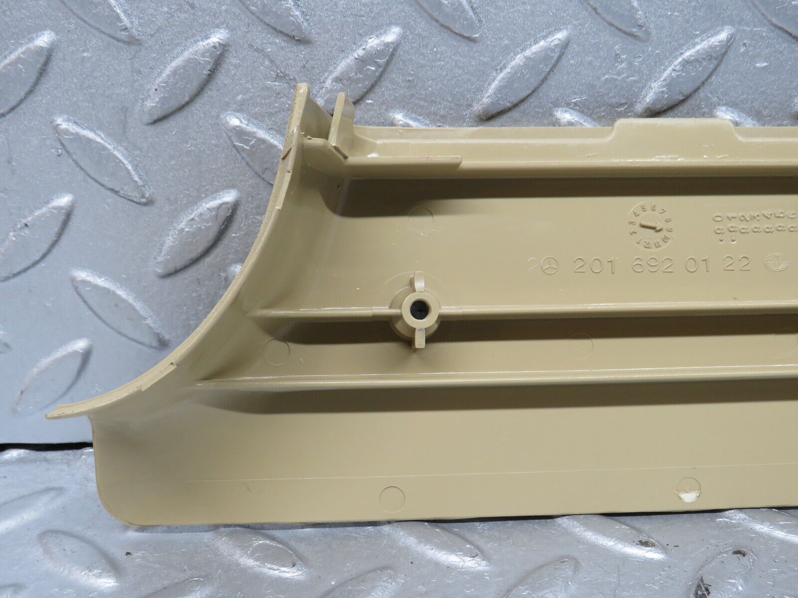 38726 Mercedes-Benz W201 190E 2.6L B Pillar Bottom Cover Left Side Beige 2016920122