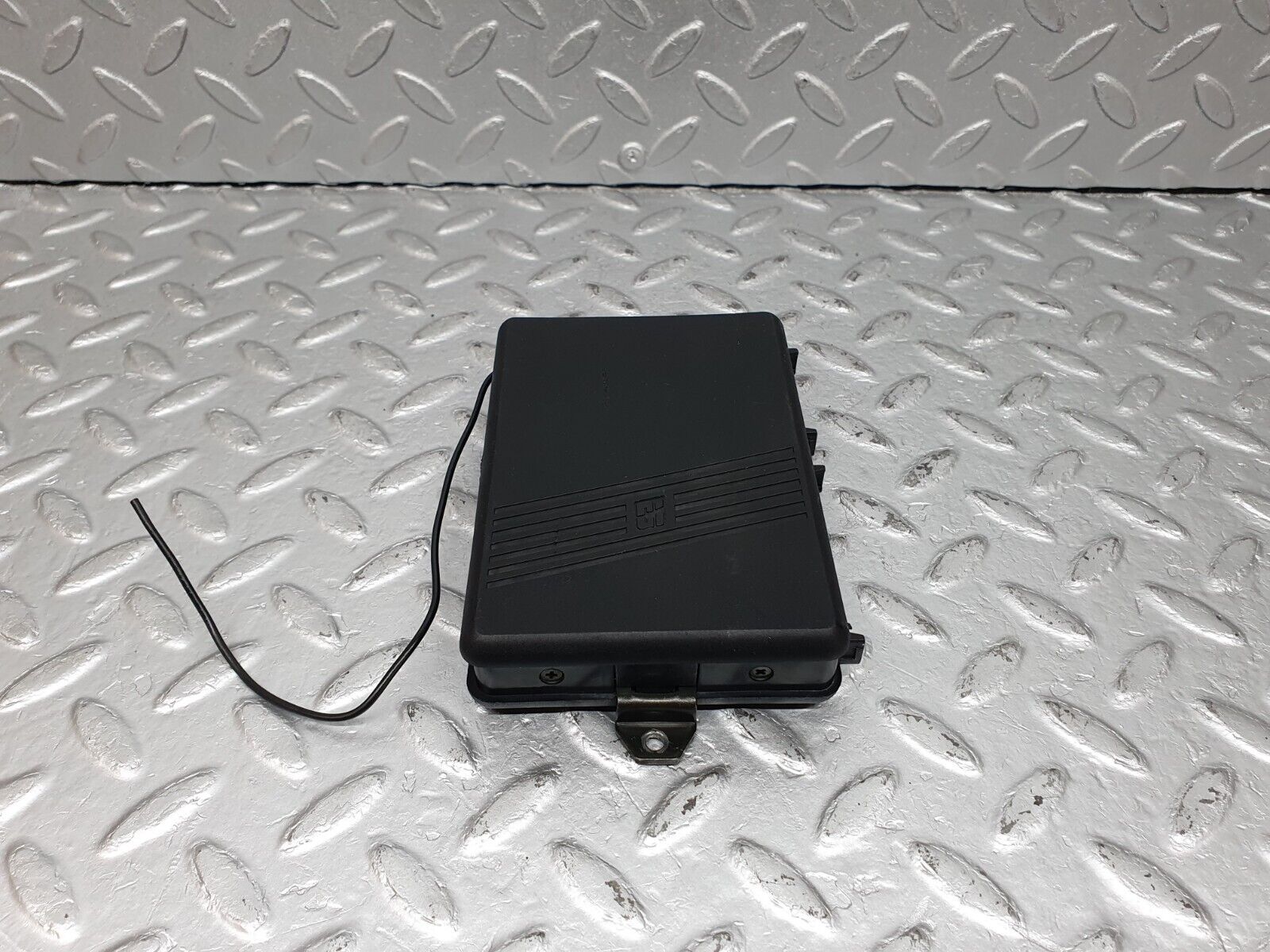 41086 Mercedes-Benz W126 300SE Infrared Alarm Control Module Unit Q35003918