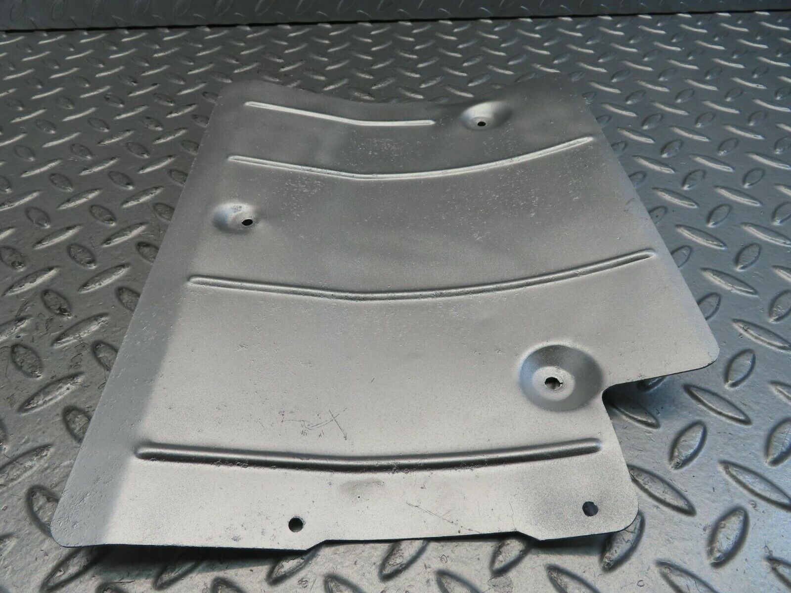 11462 Mercedes-Benz C123 230CE Coupe Exhaust Heat Shield