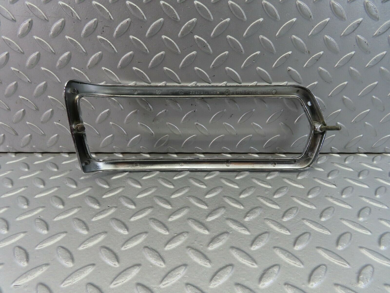 8840 Mercedes-Benz W108 Tail Light Chrome Frame Left 1088260159