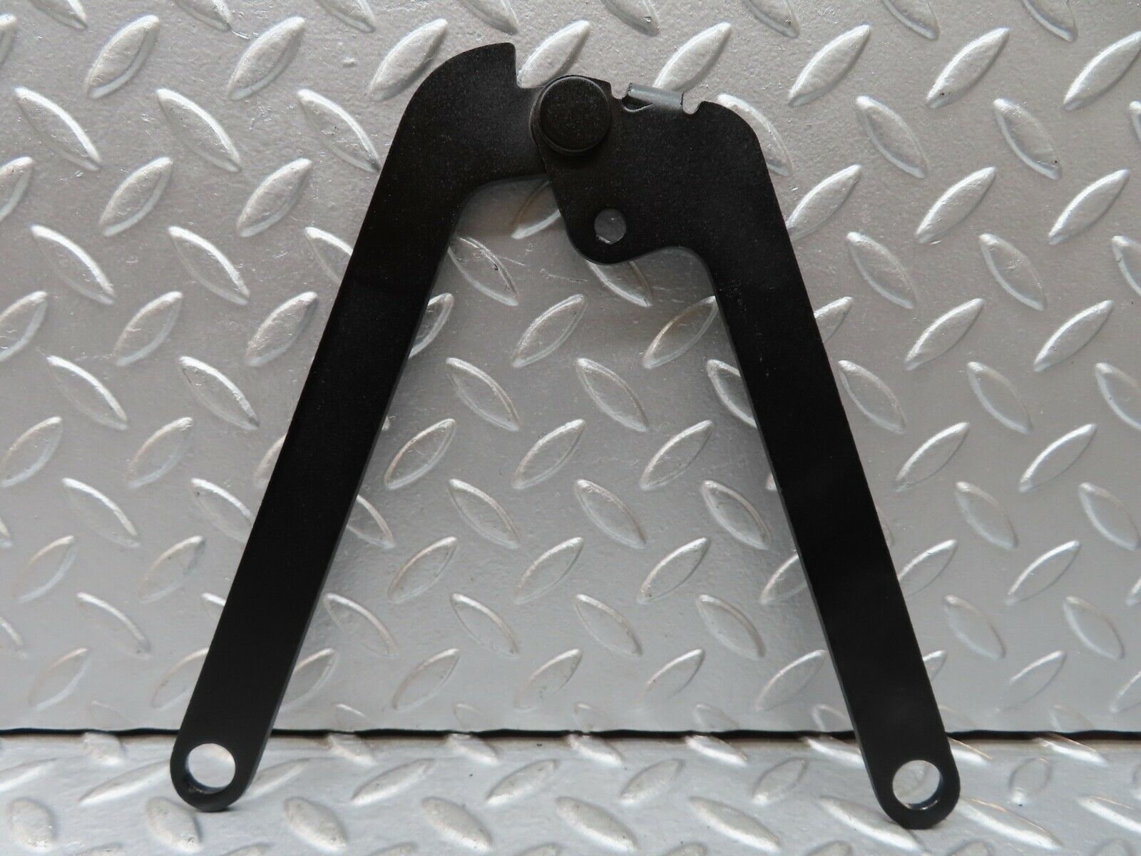 20373 Mercedes-Benz W114 280CE Coupe Bonnet Hinge Right Side