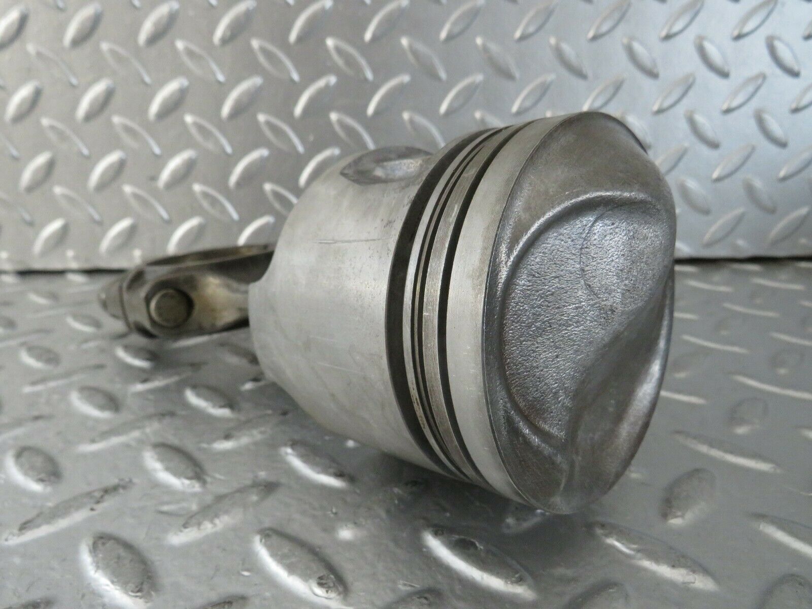 23577 Mercedes-Benz W114 280E Piston With Connecting Rod 86.00 mm