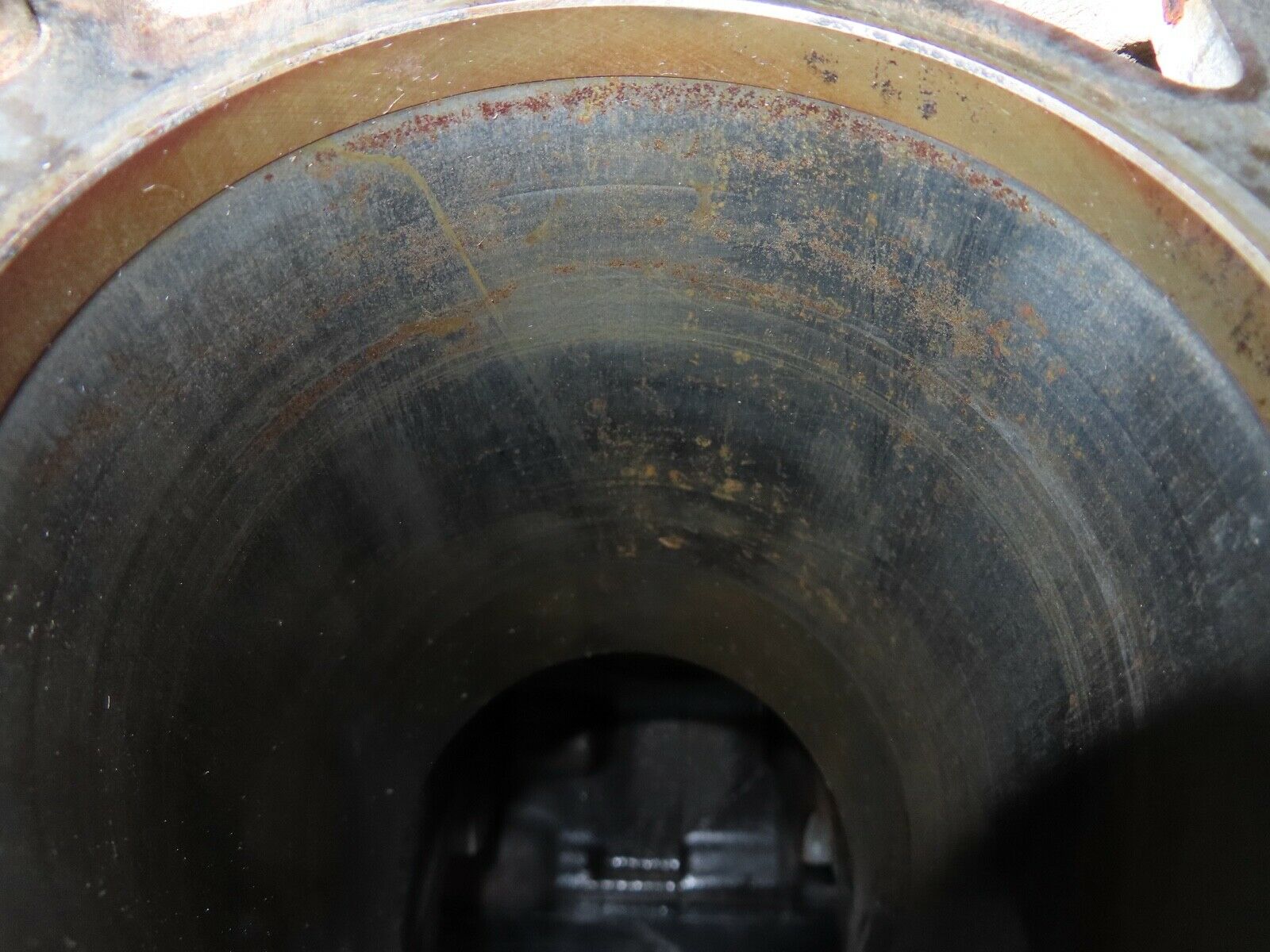 17827 Mercedes-Benz W116 450SEL Engine Block 1170111101 M117.986