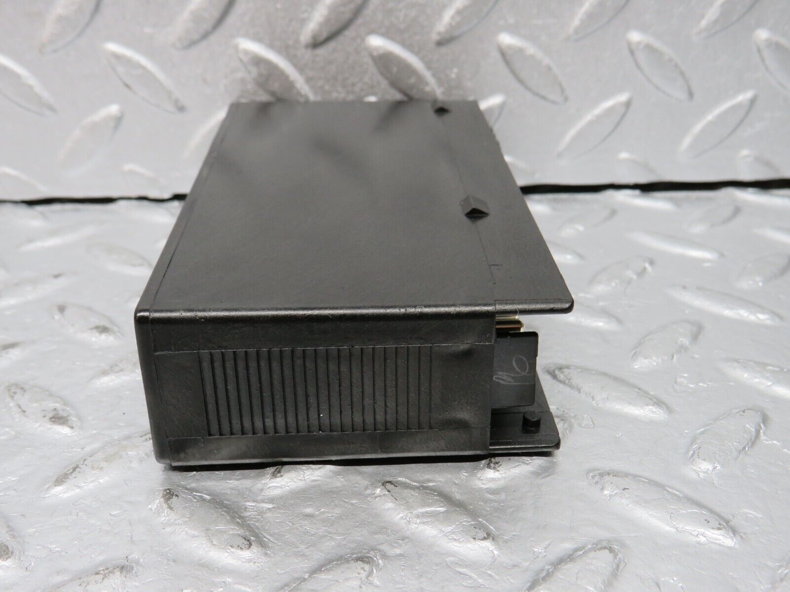 39481 Mercedes-Benz R129 320SL Coupe Hazard Warning Light Relay 1408207126