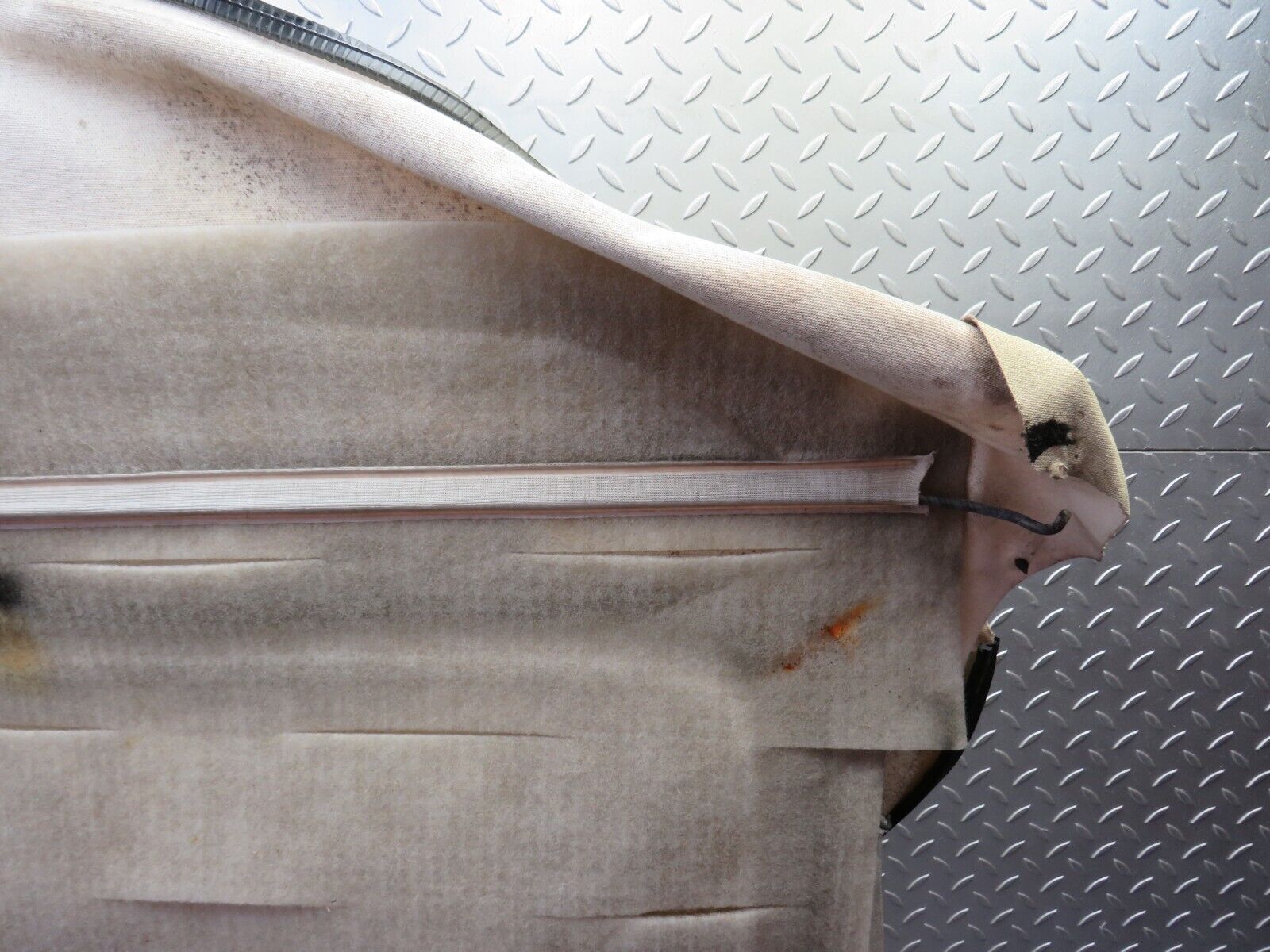 36771 Mercedes-Benz W201 190E 2.0L Roof Headlining Beige