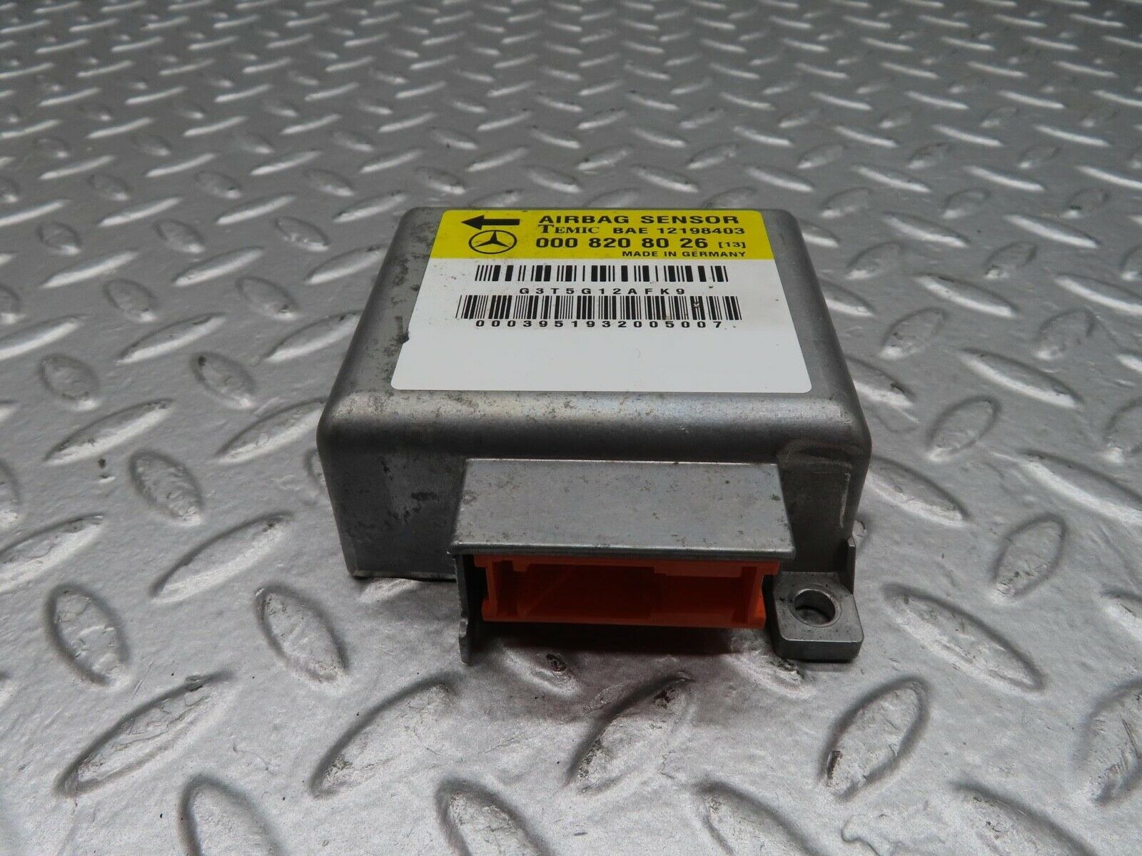 14897 Mercedes-Benz W140 S320 Airbag Sensor 0008208026