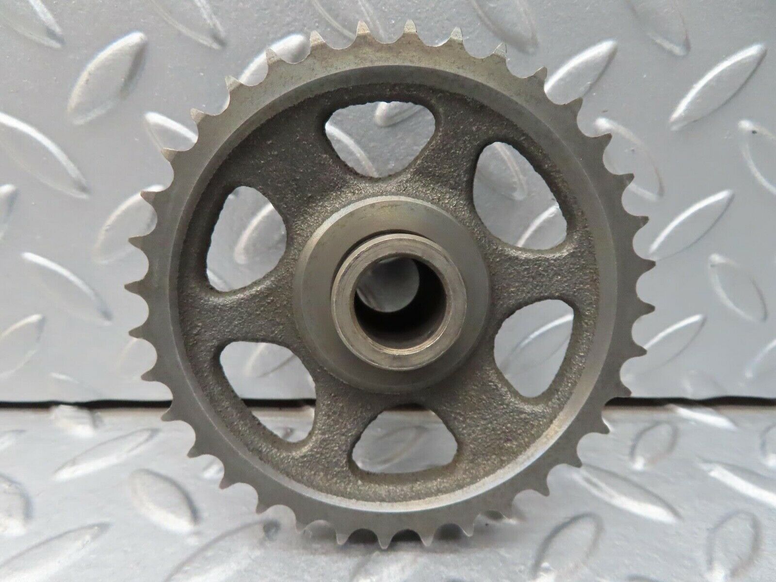 16561 Mercedes-Benz C107 350SLC Coupe Timing Gear 1160770312