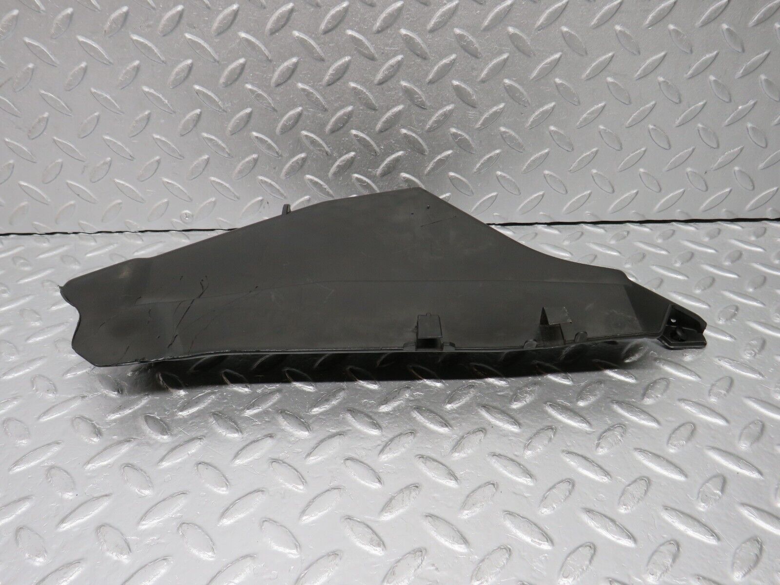 38778 Mercedes-Benz W201 190E 2.6L Front Right Rain Gutter Drain Channel 2016280273