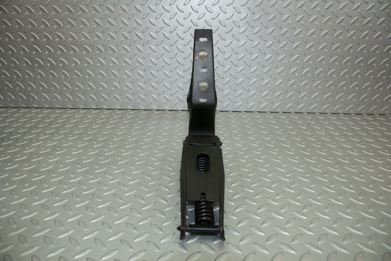 2685 Mercedes-Benz W120 PONTON Trunk Lid Hinges