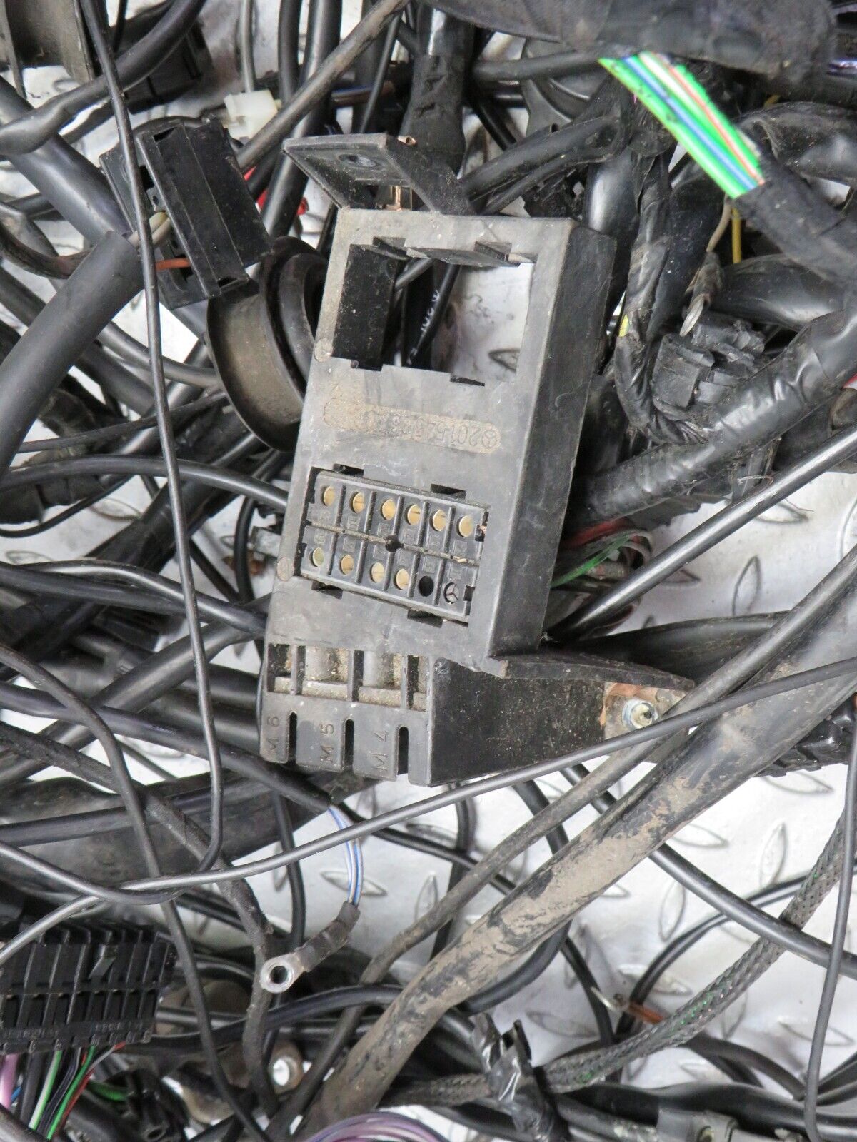 31606 Mercedes-Benz W201 190LE 1.8L Engine Wire Wiring Harness 2015402032 201540263