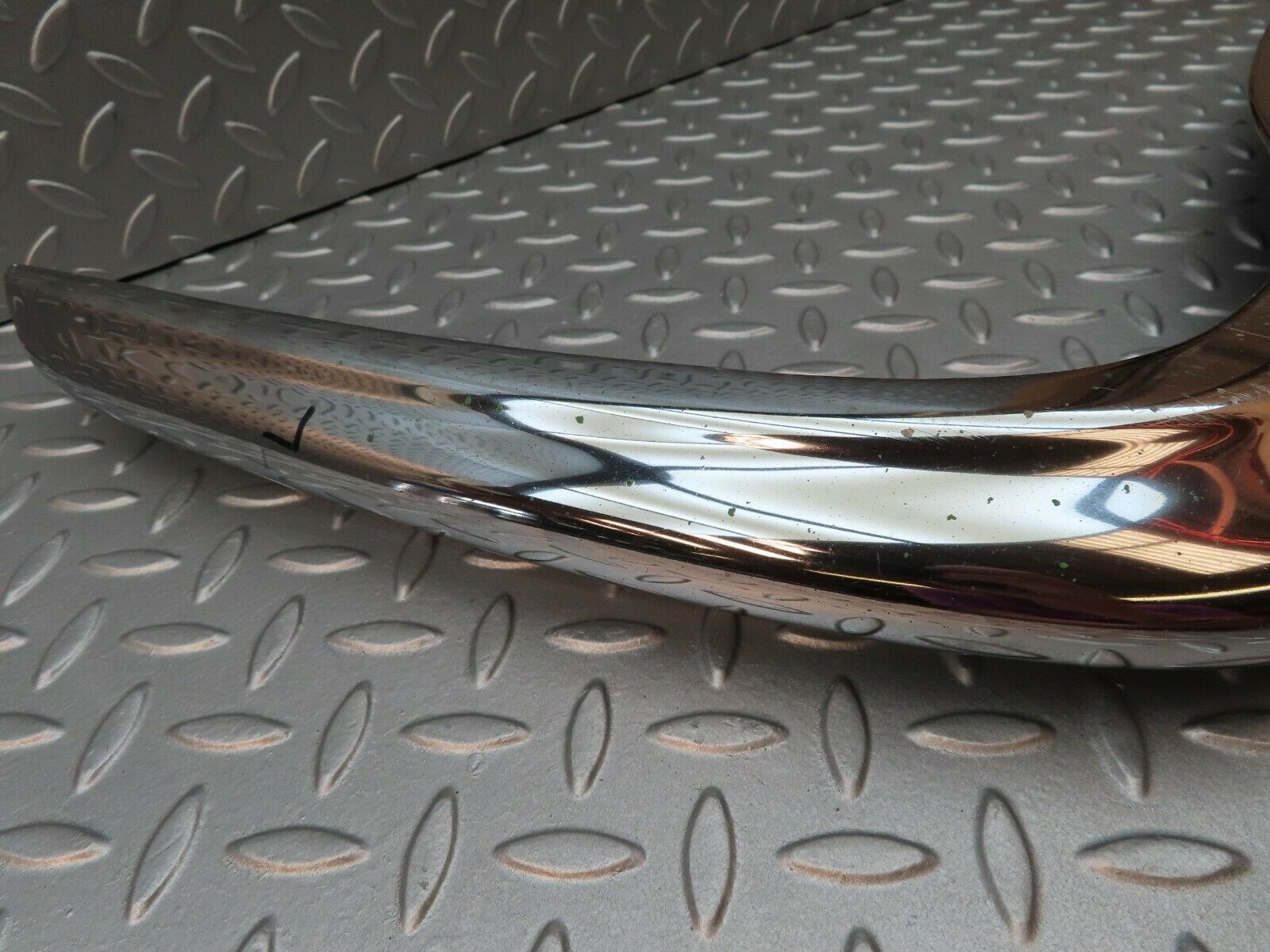 3473 Mercedes-Benz W108 280SE Front Right Upper Bumper Chrome