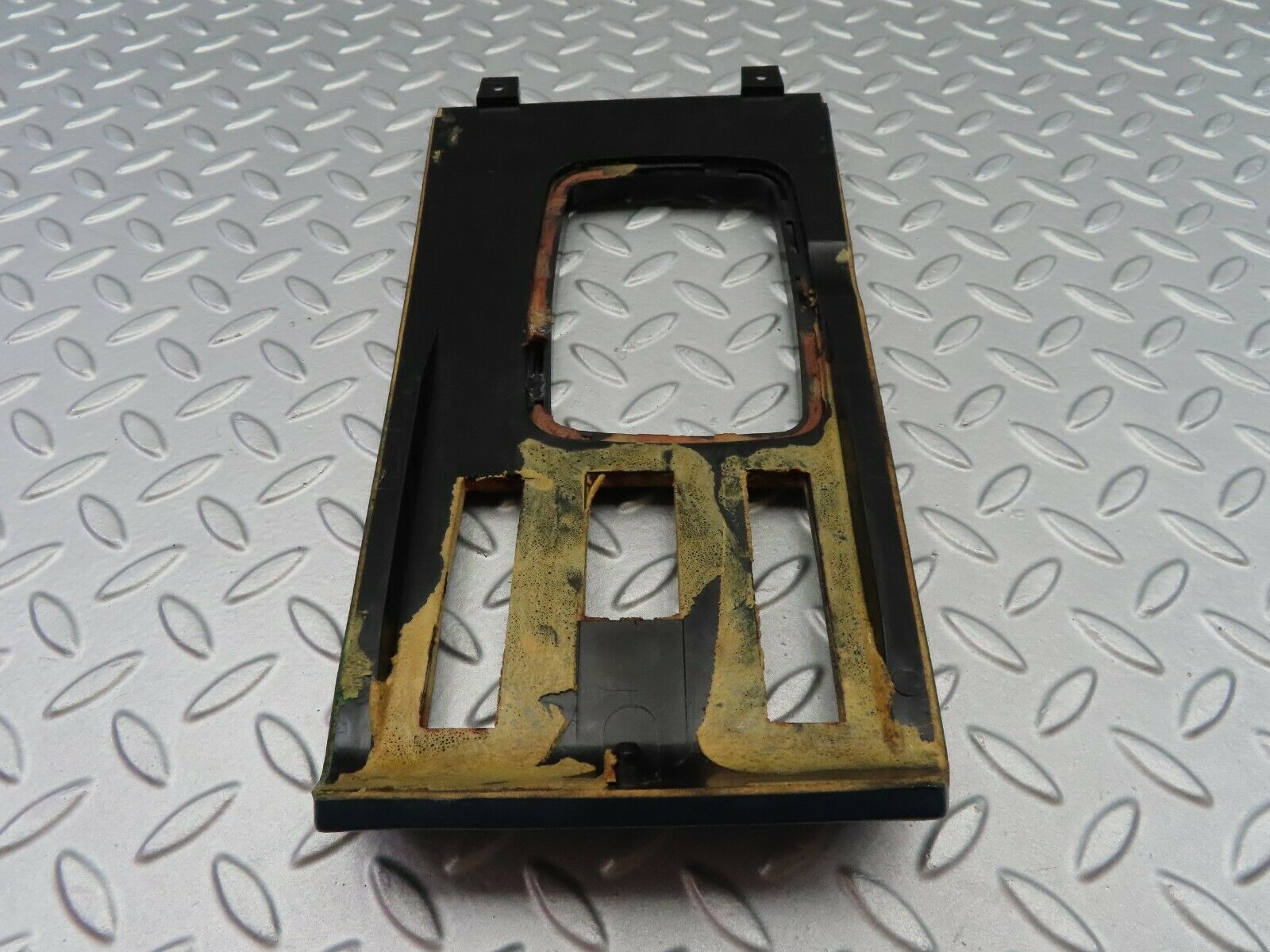 6862 Mercedes-Benz C107 350SLC Coupe Centre Console Shifter Cover Trim 1076830036