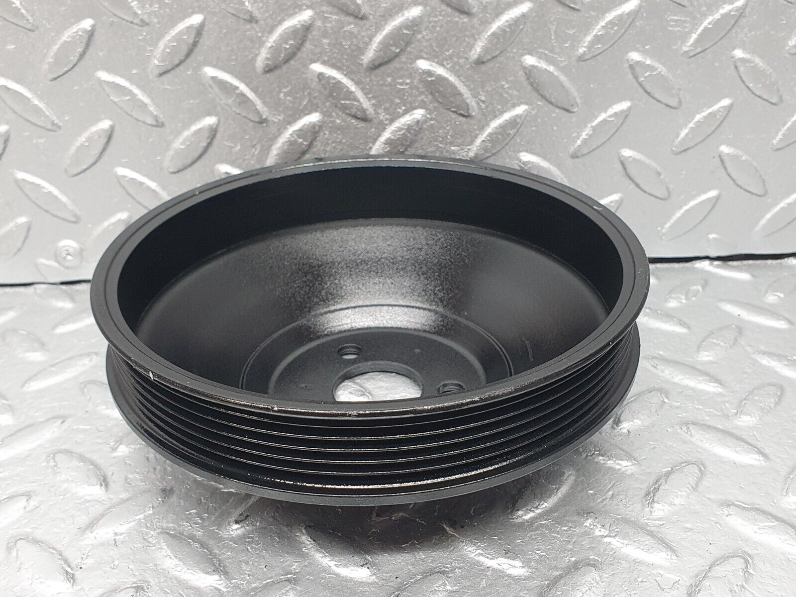 41533 Mercedes-Benz W124 200E Power Steering Pump Pulley 2014600479