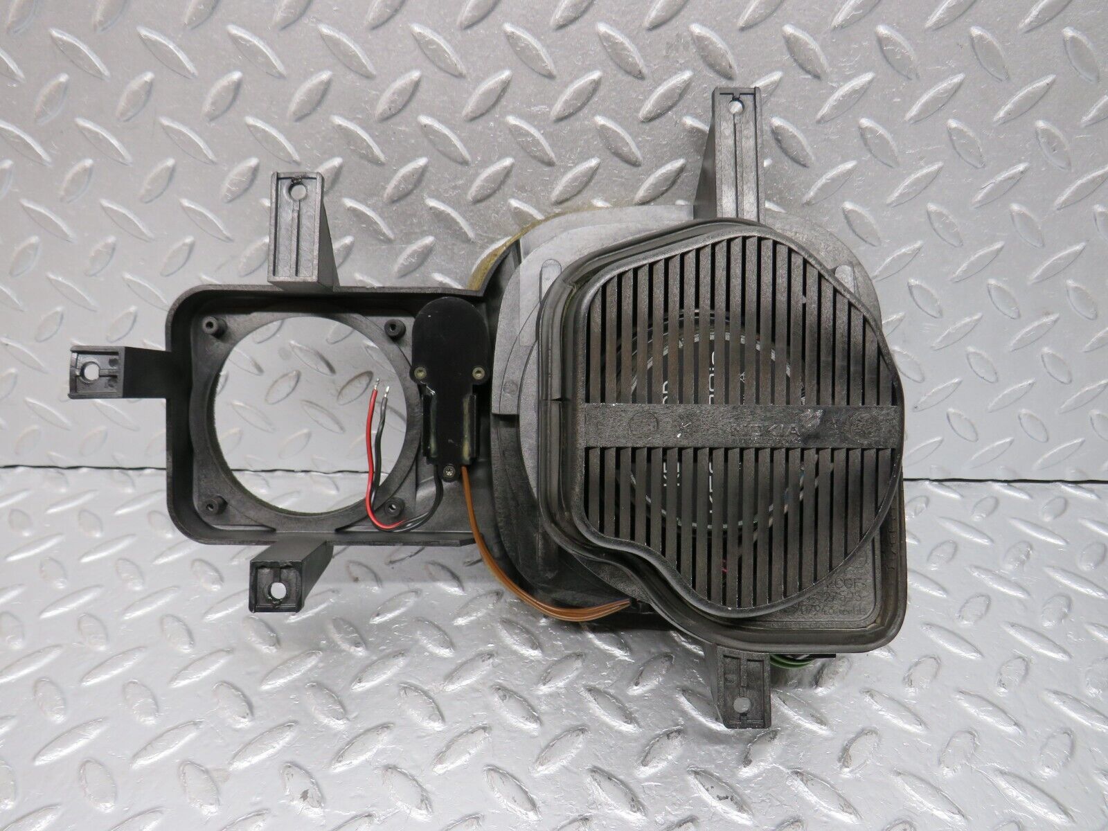 39446 Mercedes-Benz R129 320SL Coupe Door Speaker Right Side Kenwood