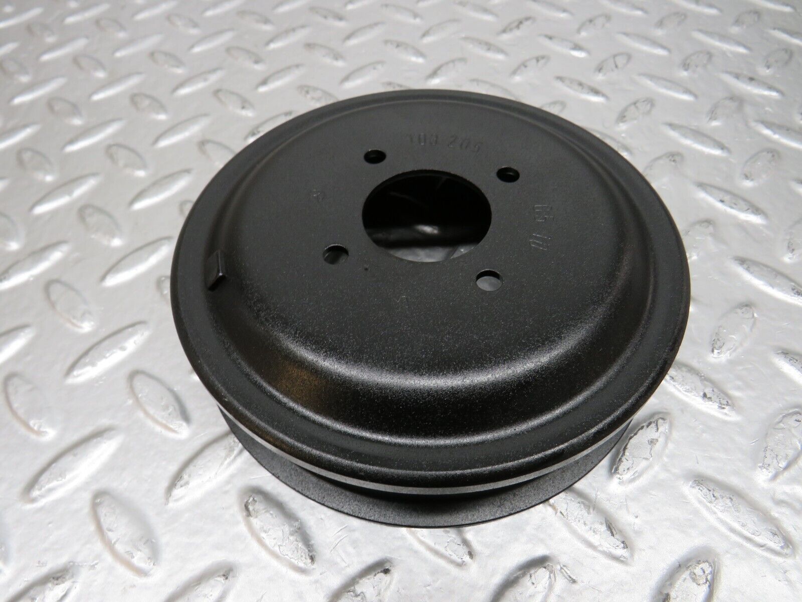 24818 Mercedes-Benz W140 S320 Engine Belt Pulley 1032050510