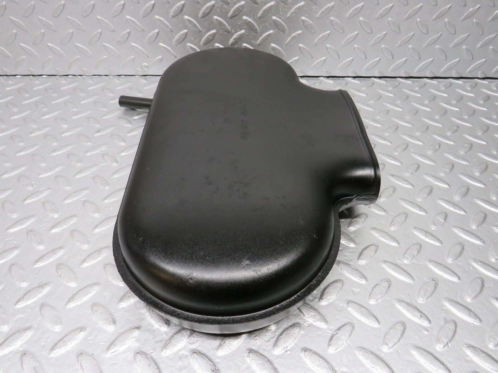 40382 Mercedes-Benz W110 230 Air Filter Housing Connection To Carburettor 0000942708