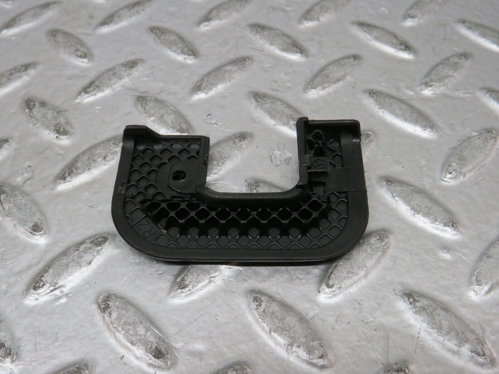 27492 Mercedes-Benz S124 300TE Wagon Right Interior Door Latch Trim