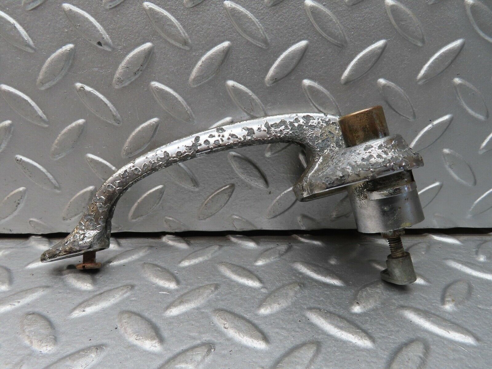 18778 Mercedes-Benz W120 W121 Ponton Exterior Chrome Door Handle Left Side