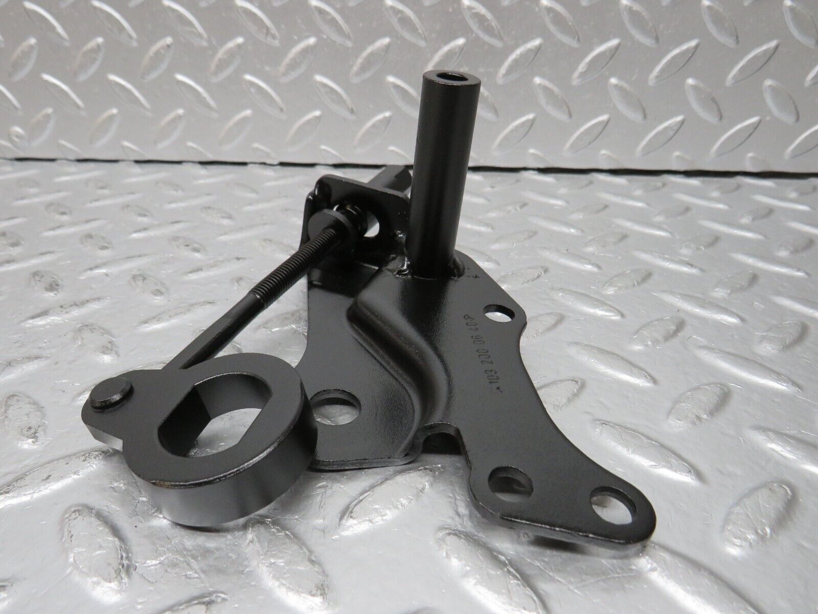 32668 Mercedes-Benz S124 300TE Wagon Belt Tensioner 1032000640