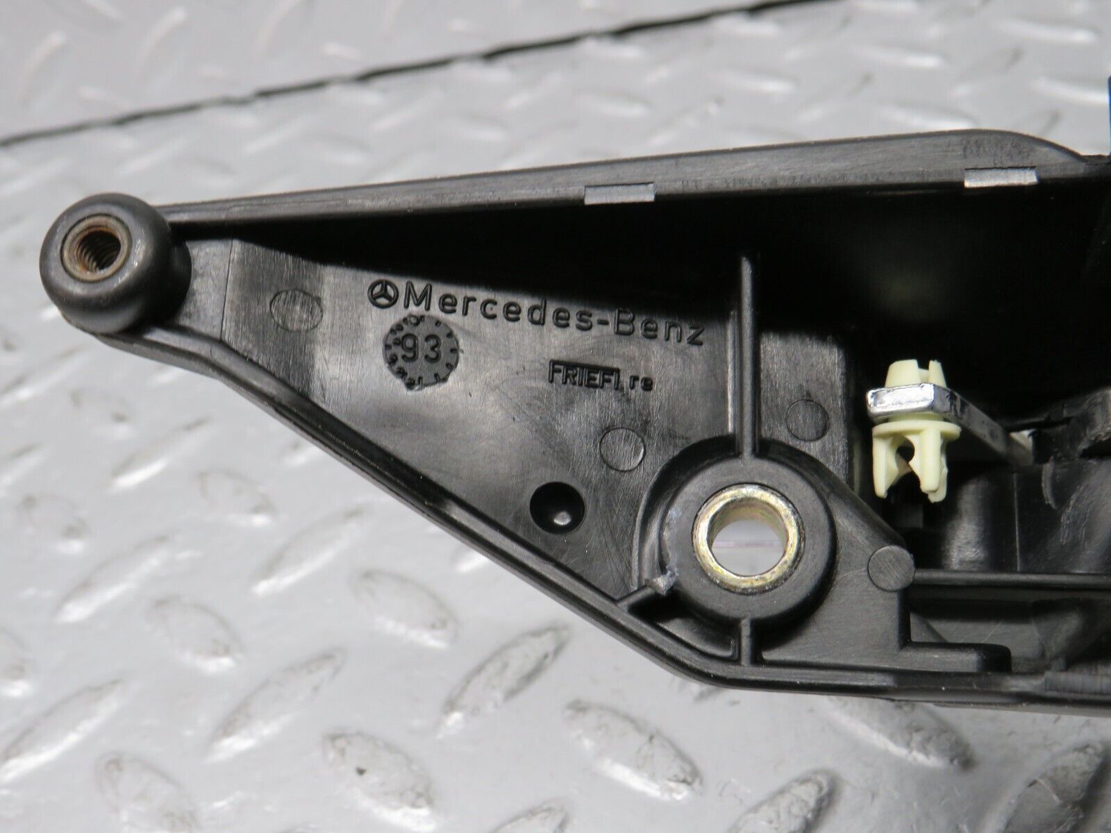 38472 Mercedes-Benz R129 280SL Coupe Right Door Interior Handle