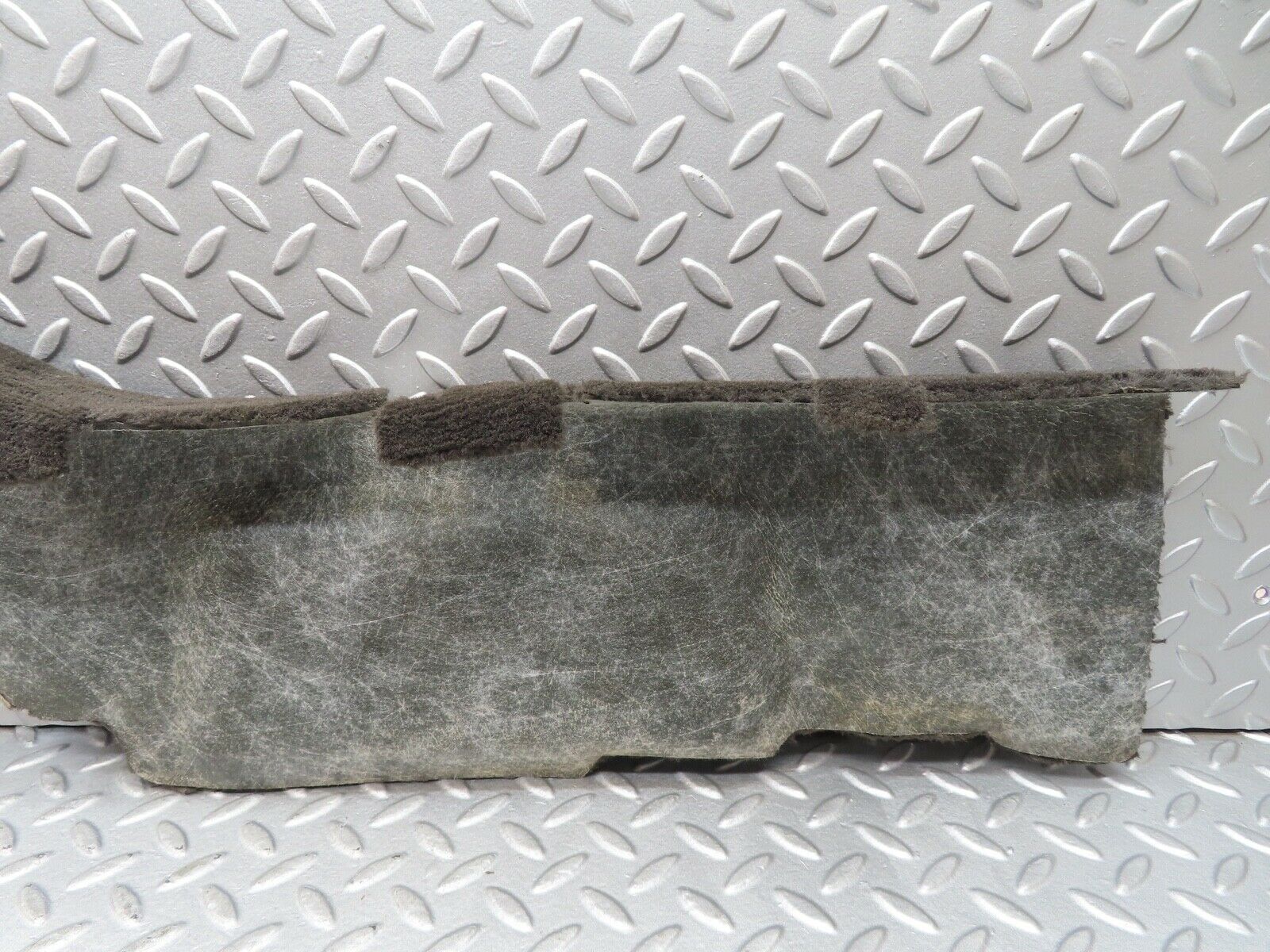 17193 Mercedes-Benz R129 300SL Coupe Rear Floor Cross Member Mat Carpet Grey