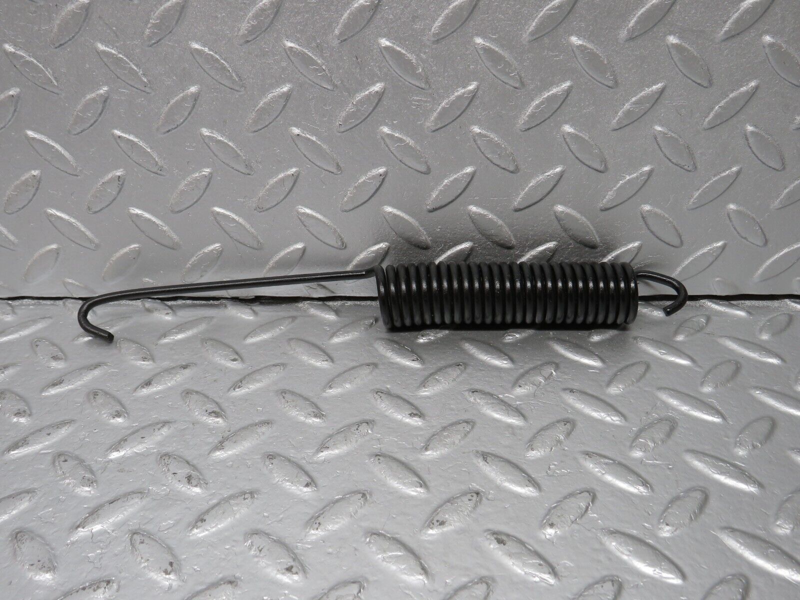 40436 Mercedes-Benz W110 230 Bonnet Hinge Spring