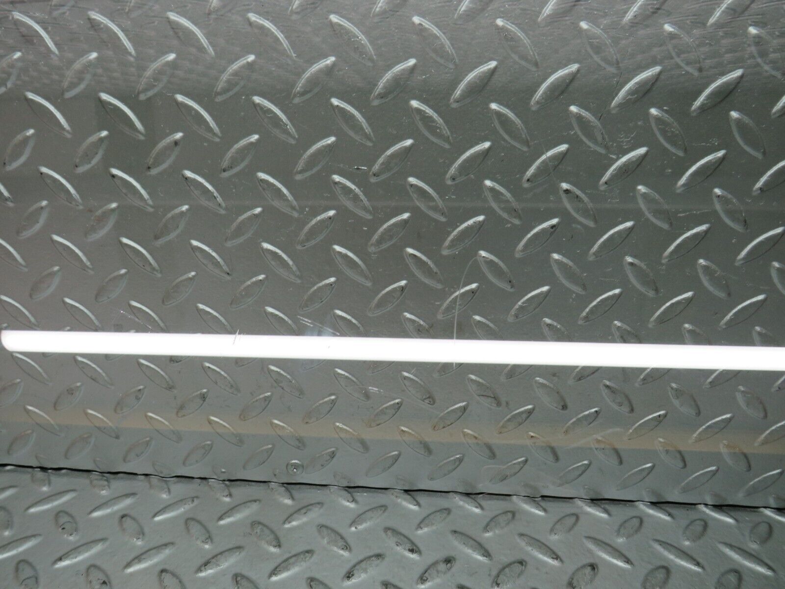 27843 Mercedes-Benz S124 300TE Wagon Rear Left Trunk Quarter Window Glass