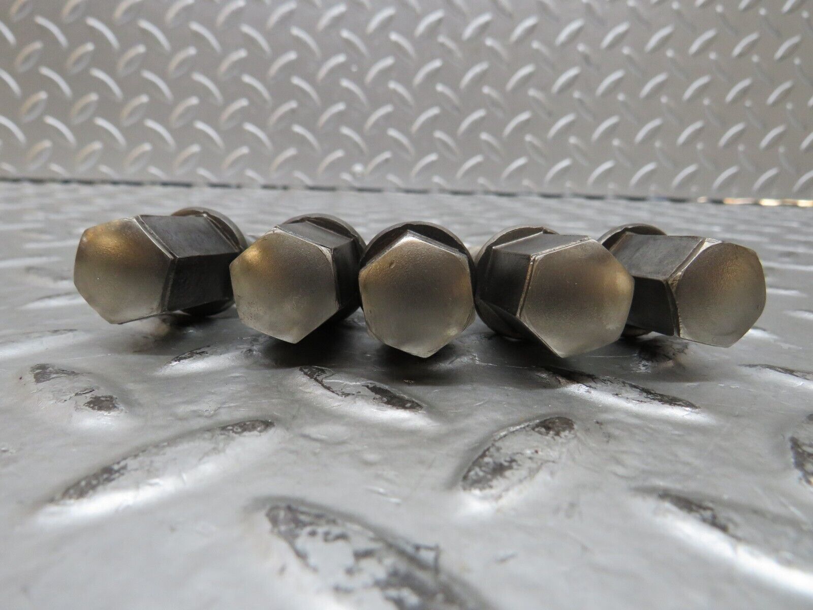 29039 Mercedes-Benz 5x Alloy Wheel Lug Bolt