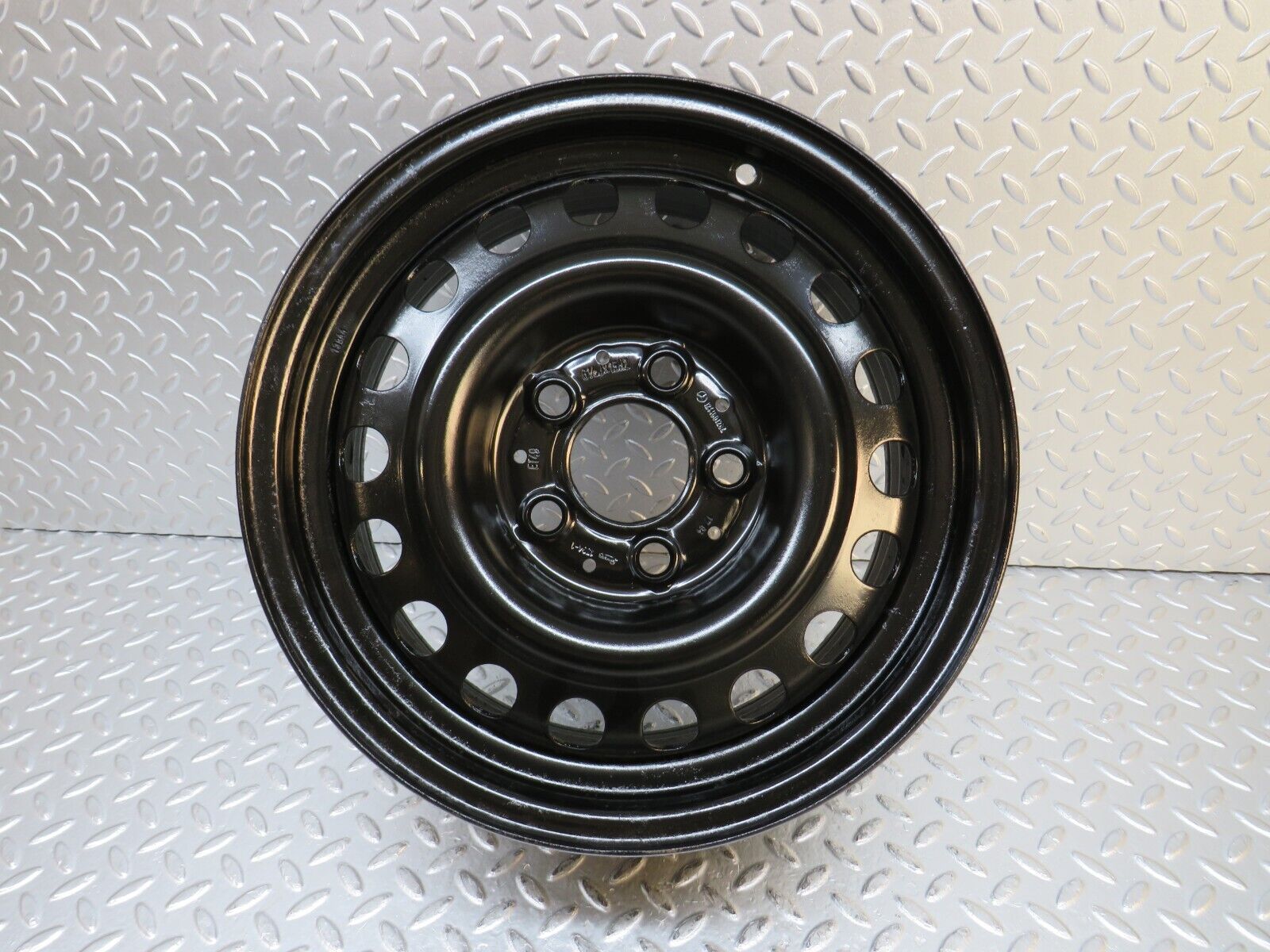 31922 Mercedes-Benz Steel Wheel 6.5Jx15H2 ET49 5x112 1244001202