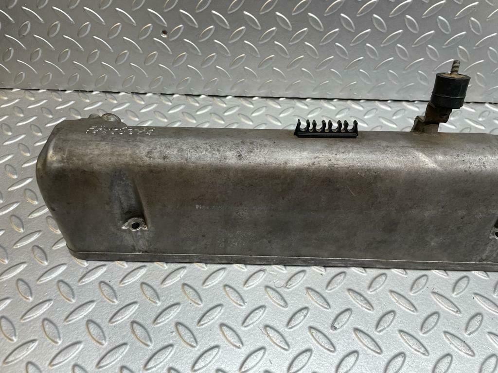 0007 Mercedes-Benz W116 350 SE Cylinder Head Valve Cover Right 1160161905