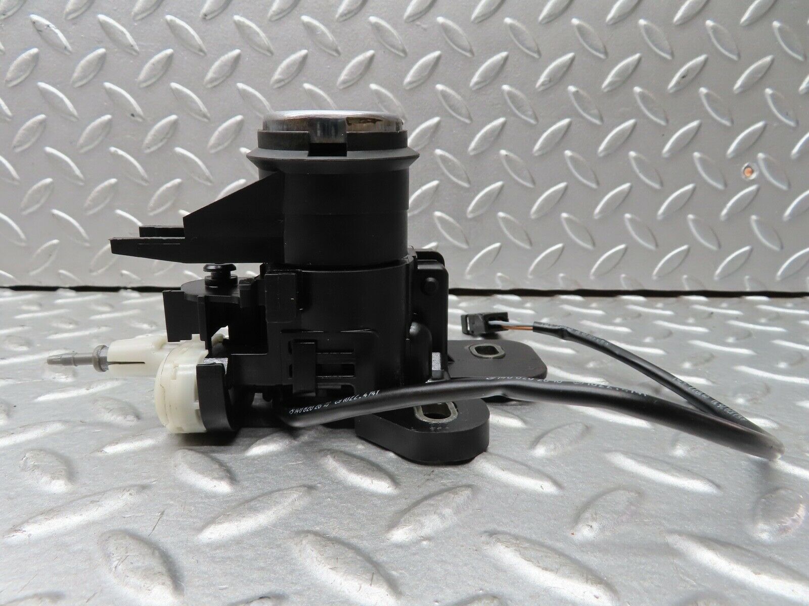 19514 Mercedes-Benz C140 CL420 Coupe Trunk Lock No Key 1408202610