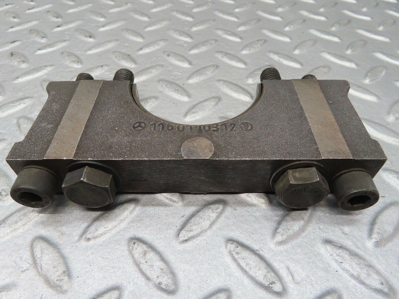 16544 Mercedes-Benz C107 350SLC Coupe Crankshaft Bearing Holder Block 1160110312