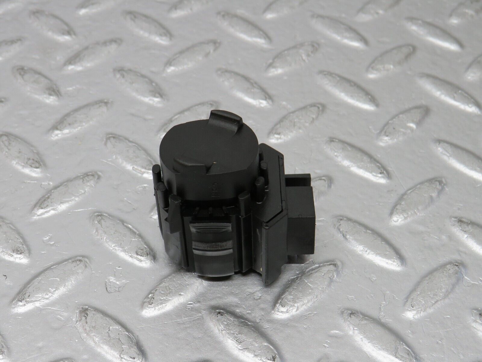 38836 Mercedes-Benz W201 190E 2.6L Kick Down Switch 0025452214