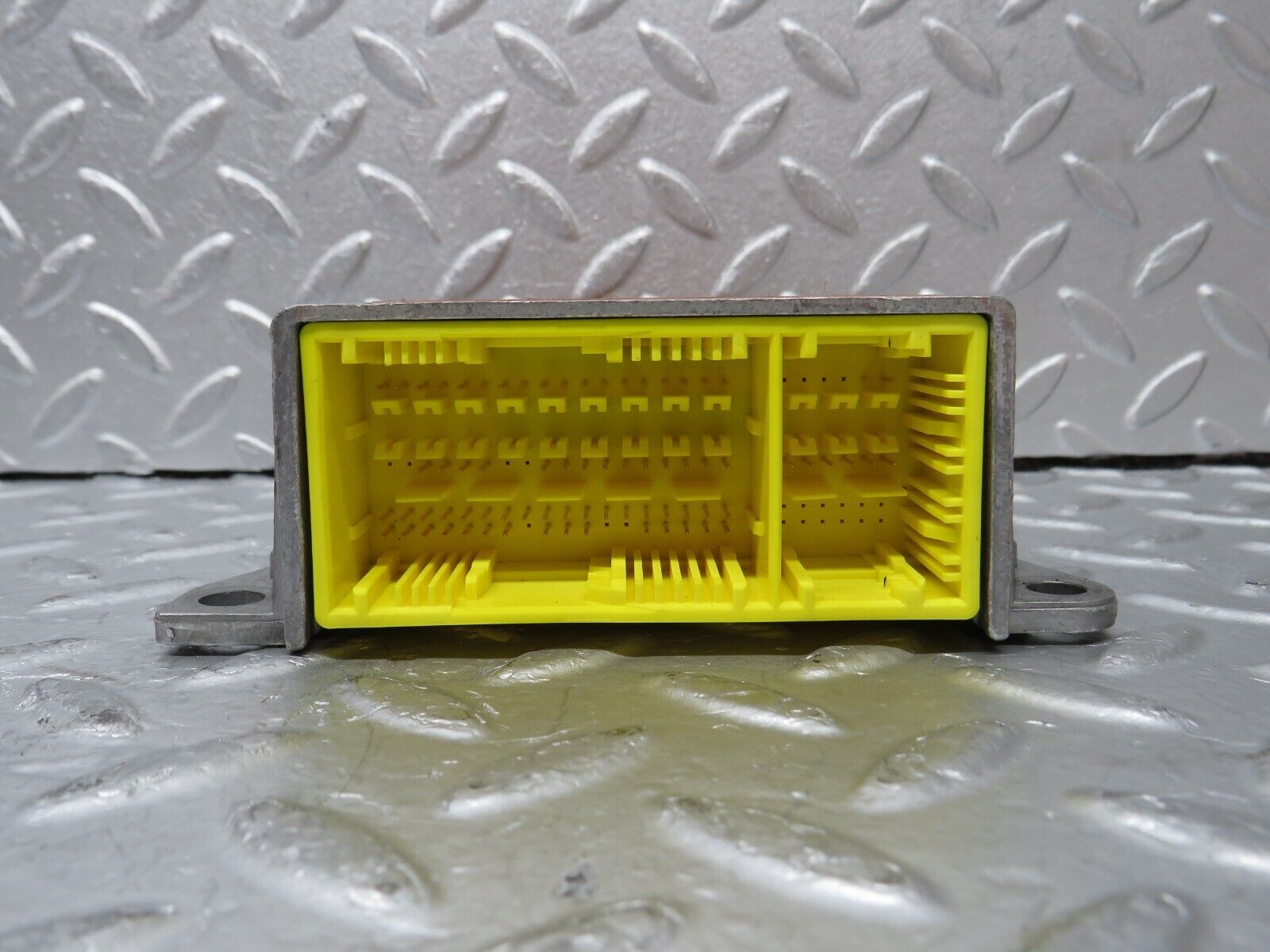 35150 Mercedes-Benz W221 Airbag Crash Sensor 2218707626 0285001896