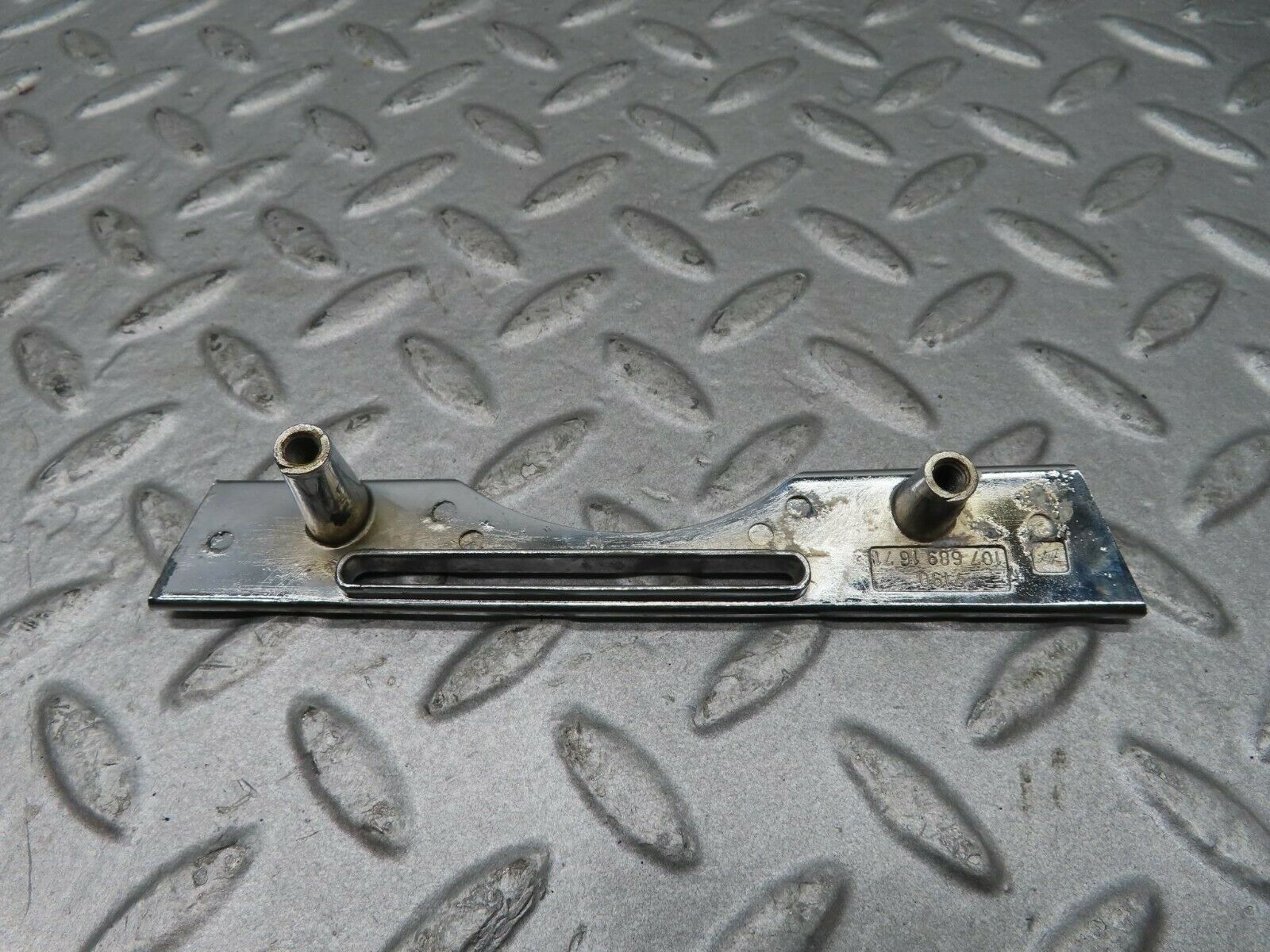 16629 Mercedes-Benz C107 380SLC Dashboard Trim Right Side 1076891671