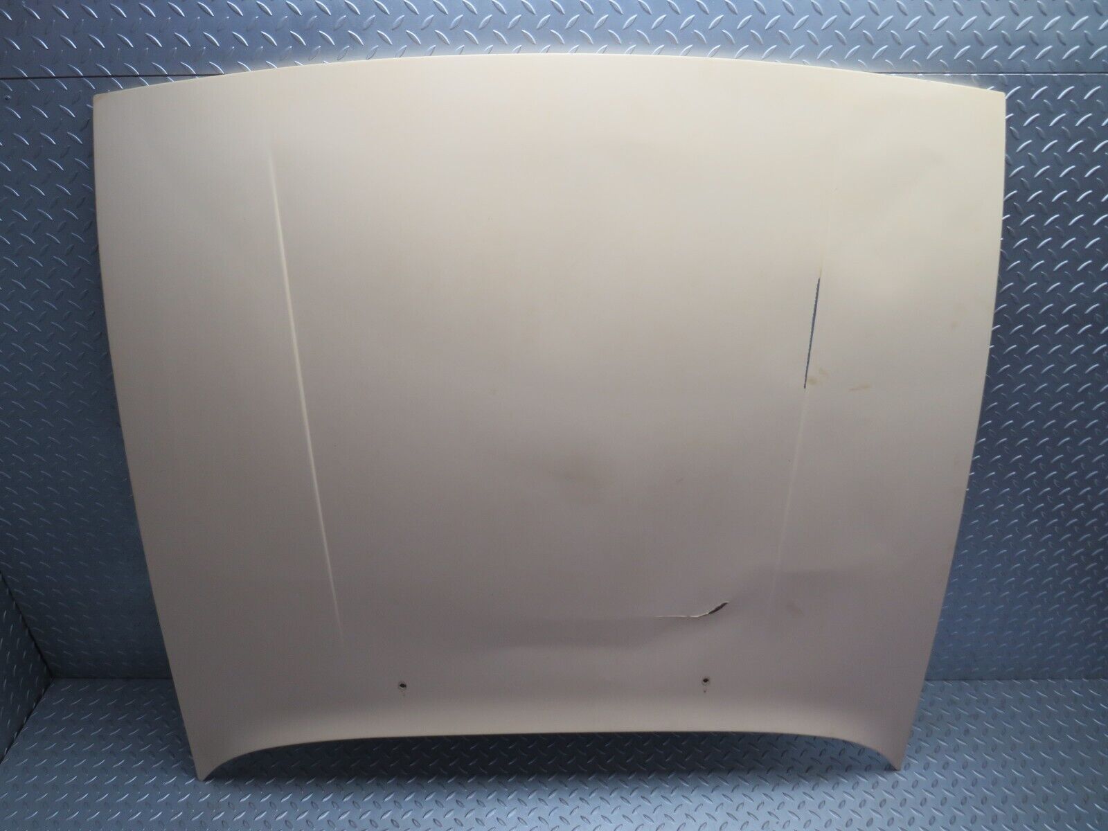 30037 Porsche 924 Bonnet