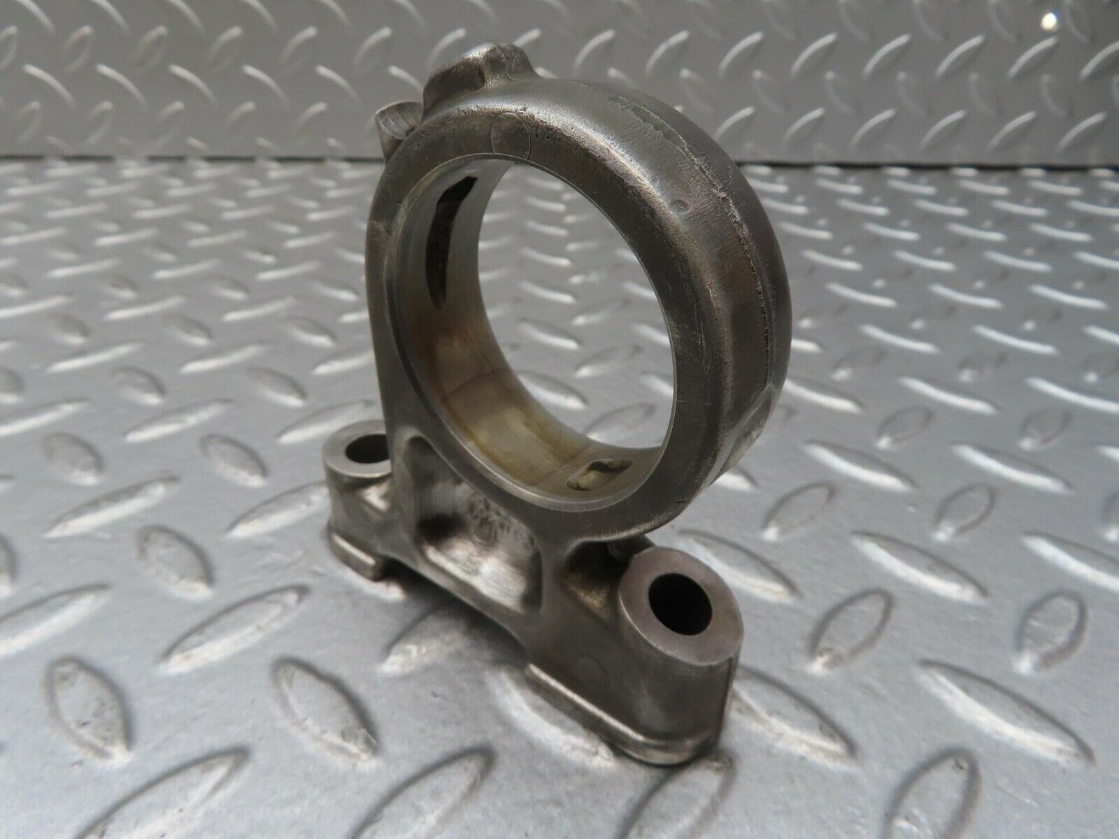 13350 Mercedes-Benz C107 350SLC Coupe Camshaft Tower Bearing 1160512112